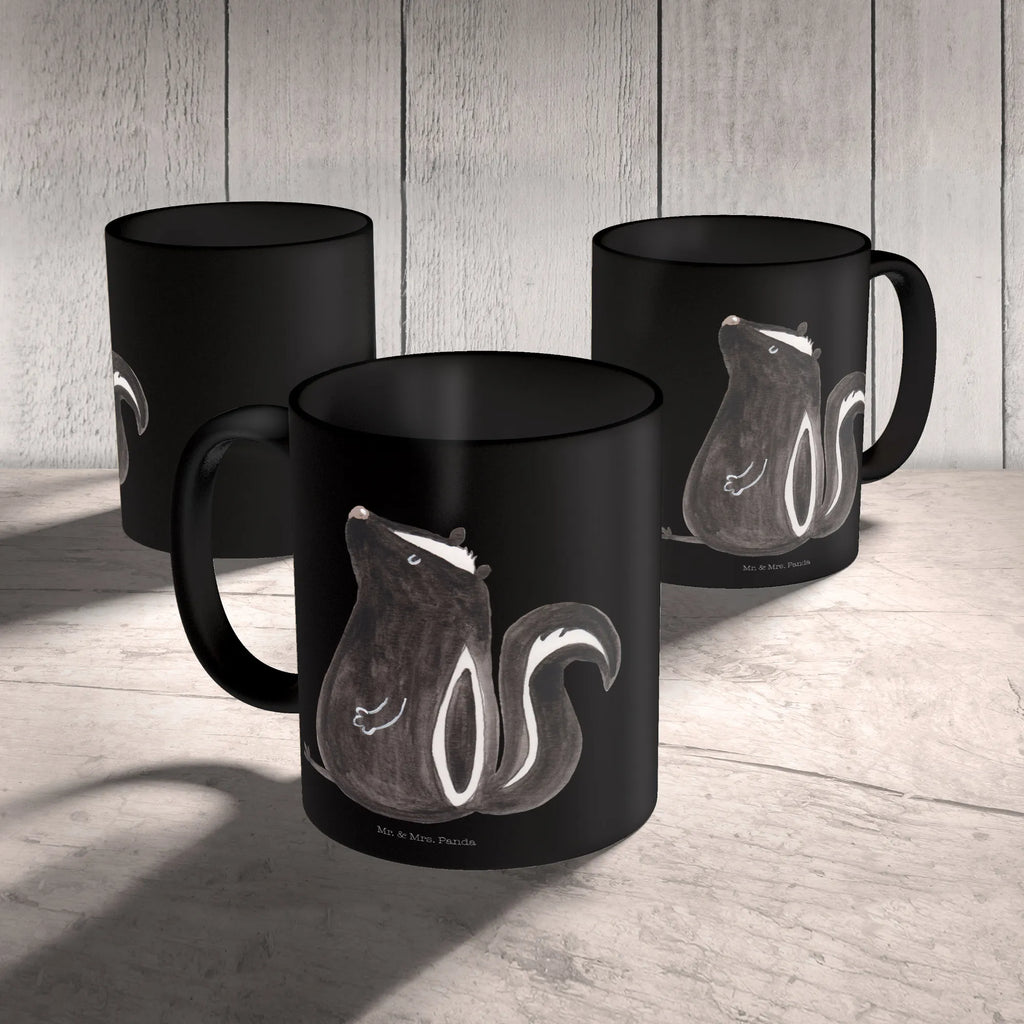 Kubek skunks siedzenie haferl, schöne tasse, Becher, Dekotasse, Kakaotasse, Frühstücksbecher, Trinktasse, kaffeebecher bedruckt, Designtasse, Henkeltasse, Tasse mit Spruch, tasse für büro, Tasse, Kaffeetasse, Teebecher, Teepott, Bürobecher, Geschenktasse, Kaffeebecher, kaffeetasse keramik, Frühstückstasse, Mug, Pott, Bedruckte Tasse, Keramikbecher, hochwertige tasse, kaffeetasse bedruckt, milchkaffeetasse, Sprüchetasse, design tasse, Kaffeepott, Trinkbecher, Keramiktasse, statement tasse, heißgetränkebecher, kaffeebecher keramik, tasse für kaffee, Henkelbecher, Motivtasse, Bürotasse, Tasse mit Motiv, Coffee Mug, Teetasse, Skunk, Stinktier, Stinker, Büro, Raubtier, Wildtier, Stinki, Recht, Besserwisser, Spruch