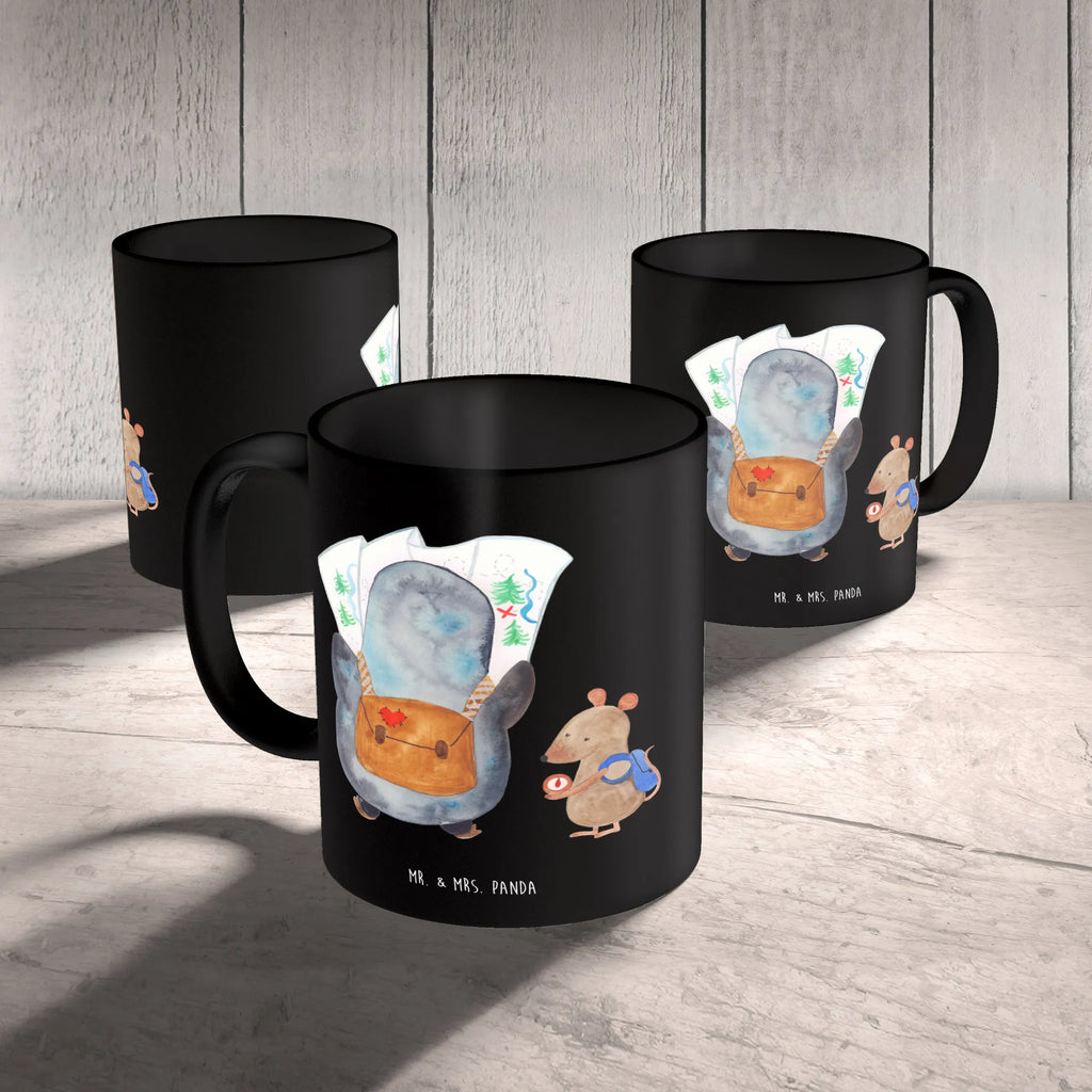 Mug Penguin & Mouse Hiker kaffeetasse bedruckt, Mug, milchkaffeetasse, Keramikbecher, Tasse mit Motiv, Becher, Sprüchetasse, Frühstückstasse, Pott, Motivtasse, Trinktasse, Bürobecher, Designtasse, Keramiktasse, Kaffeepott, statement tasse, Henkelbecher, Teetasse, tasse für kaffee, design tasse, Kakaotasse, Bedruckte Tasse, kaffeetasse keramik, kaffeebecher bedruckt, heißgetränkebecher, Bürotasse, Teepott, Geschenktasse, Dekotasse, Coffee Mug, schöne tasse, hochwertige tasse, Frühstücksbecher, tasse für büro, Henkeltasse, Kaffeetasse, Trinkbecher, Kaffeebecher, Tasse mit Spruch, haferl, kaffeebecher keramik, Tasse, Teebecher, Pinguin, Abenteurer, Pinguine, Wandern, Wanderlust, Ausflug, Abenteuer, Roadtrip
