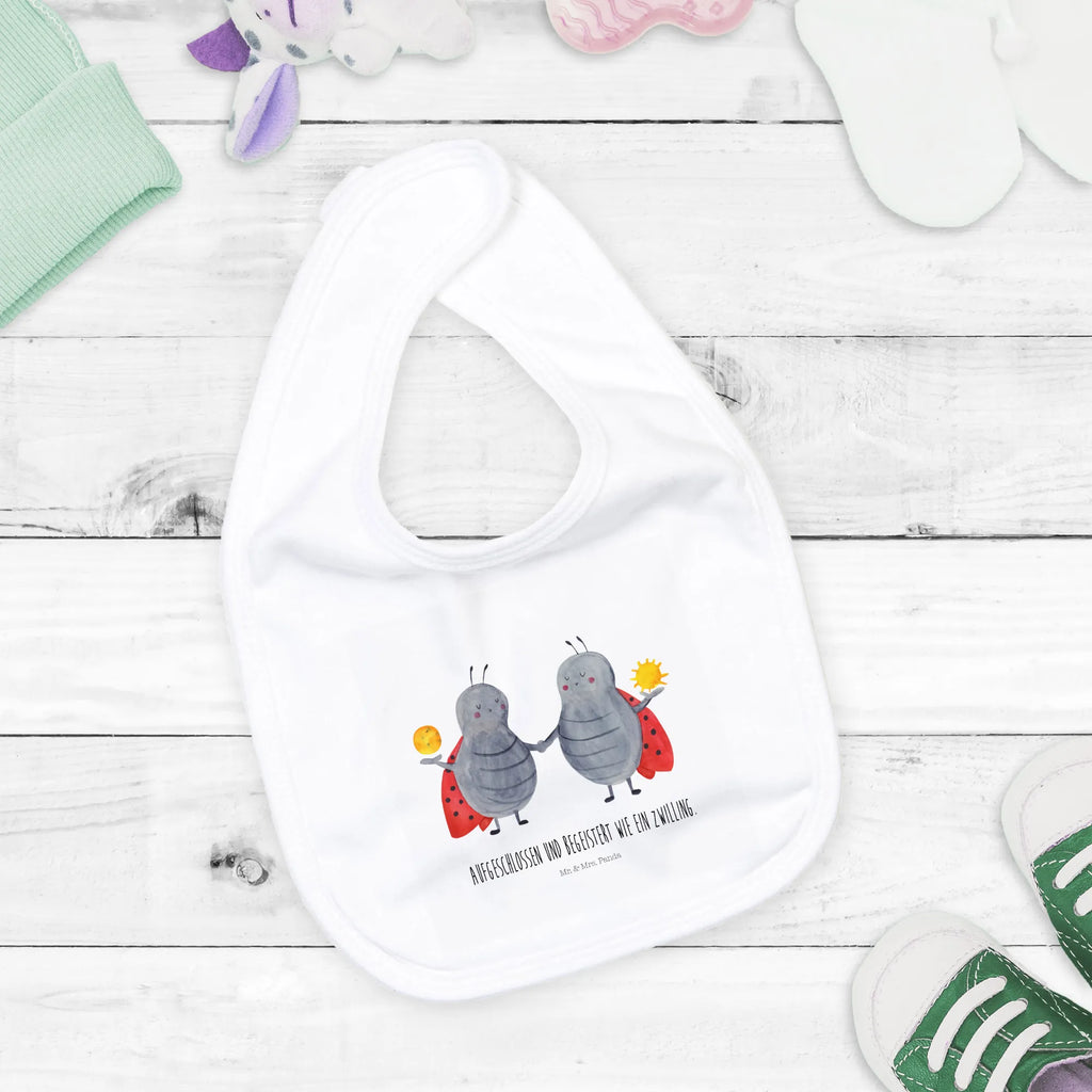 Organic Babylätzchen Sternzeichen Zwilling Halstuch Für Neugeborene, Babylätzchen, Lustiges Babylätzchen, Lätzchen Mit Spruch, Sabberlätzchen, Babylätzchen Mit Motiv, Babylätzchen Für Mädchen, Baby Halstuch, Baby Lätzchen, Babylätzchen Weich, Kleckerschutz Baby, Babylätzchen Bio Baumwolle, Babylätzchen Bunt, Babylätzchen Als Geschenk, Lätzchen Für Babys, Babylätzchen Aus Baumwolle, Spucktuch Baby, Babylätzchen Für Kita, Babylätzchen Wasserfest, Babylätzchen Waschbar, Dreieckstuch Baby, Babylätzchen Handgemacht, Babylätzchen Mit Druckknopf, Baby Latz, Babylätzchen Neutral, Babylätzchen Für Jungen, Babylätzchen Alltagstauglich, Esslätzchen Baby, Babylätzchen Design, Lätzchen Baby, Baby Esslätzchen, Babyhalstuch, Babylätzchen Mit Klettverschluss, Baby Lätzchen Set, Babylätzchen Für Beikost, Neugeborenen Lätzchen, Tierkreiszeichen, Sternzeichen, Horoskop, Astrologie, Aszendent, Geschenk Juni, Geschenk Mai, Zwilling Sternzeichen, Zwillinge, Zwillingsschwester, Zwilling Geschenk, Geburtstag Mai, Zwillingsbruder, Glückskäfer, Marienkäfer