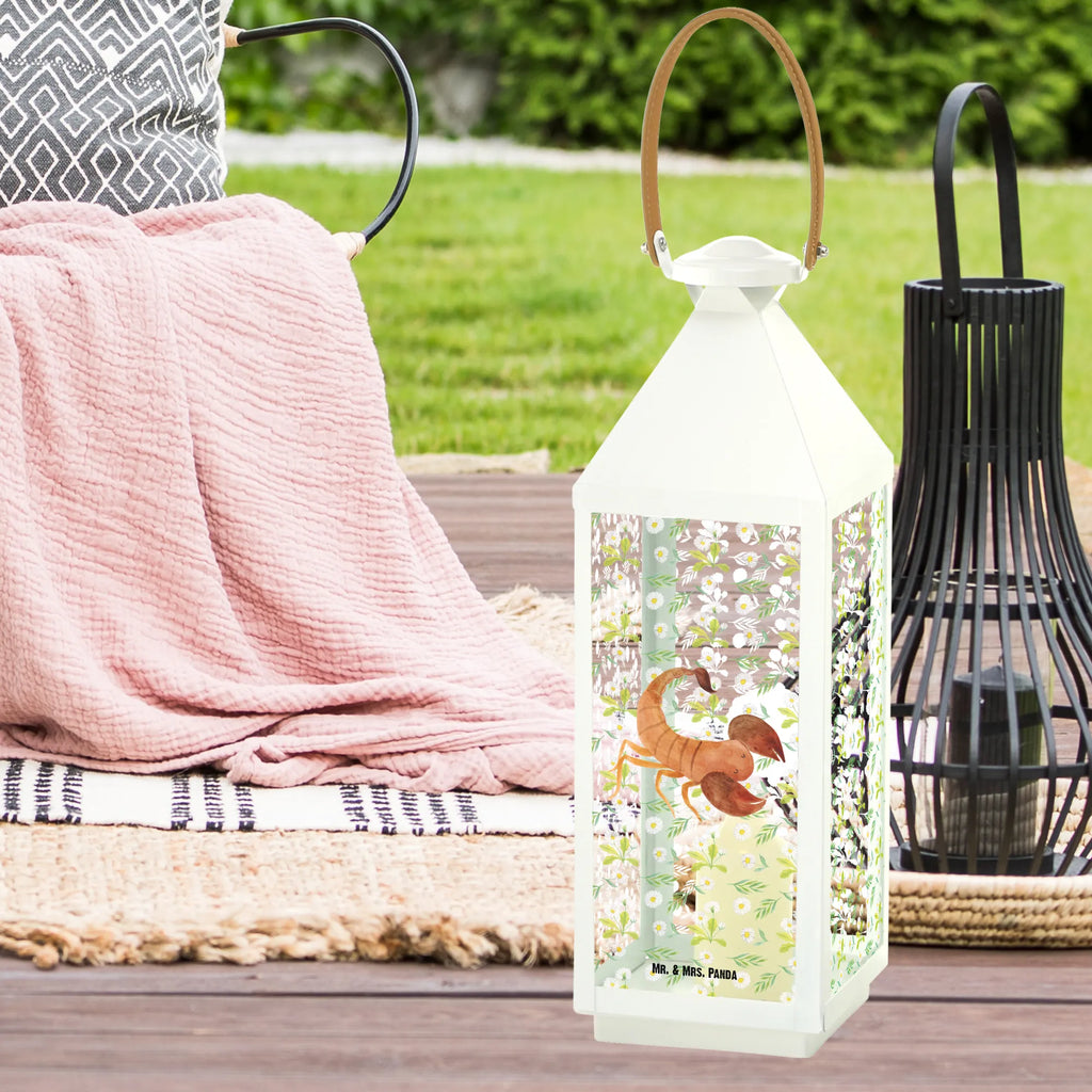Deko Laterne Sternzeichen Skorpion Laterne Pastellfarben, Laterne Wind- und Wetterfest, Laternenlicht, Laterne Minimalistisch, Laterne Weiß, Laterne Mit Muster, Laterne Mit Blumenmotiv, Windlicht, Laterne Modern, Laterne Deko, Laterne Klassisch, Hängelaterne Deko, LED-Laterne, Tischlaterne, Laterne Orientalisch, Metalllaterne, Hängeleuchte, Laterne Zum Stellen, Dekolaterne, Lichterlaterne, Laterne Mit Motiv, Laterne Romantisch, Teelichthalter Laterne, Deko Laterne, Laterne Zum Hängen, Laterne Mit Spiegelglas, Windlichtlaterne, Laterne Beleuchtet, Terrasse-Laterne, Laterne Mit Griff, Laterne Mit Sternenmuster, Lichterkettenlaterne, Laterne Rustikal, Laterne Landhausstil, Kerzenlaterne, Laterne Shabby Chic, Metall Laterne, Outdoor-Laterne, Laternenwindlicht, Glaslaterne, Laternen-Set, Laterne XXL, Leuchten, Laterne Vintage, Laterne Klein, Laterne Spülmaschinenfest (Glas), Laterne Maritim, Holzlaterne, Innenraum-Laterne, Laterne Skandinavisch, Aszendent, Astrologie, Tierkreiszeichen, Sternzeichen, Horoskop, Geschenk November, Skorpion Geschenk, Geburtstag November, Skorpione, Geschenk Oktober, Geburtstag Oktober, Skorpion Sternzeichen