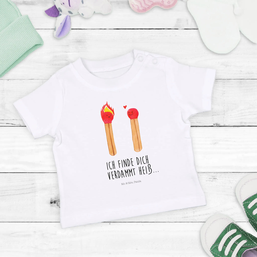 Organiczna koszulka dla niemowląt Zapałki Baby Sweatshirt, Baby Shirt Mit Aufdruck, Baby Shirt Alltag, Baby Shirt Mädchen, Baby Shirt Junge, Baby Oberteil, Baby Shirt Mit Motiv, Baby Shirt Pastell, Baby Hemd, Baby Shirt Gestreift, Baby Bio Shirt, Baby Baumwollshirt, Baby Shirt Neutral, Baby Shirt Bunt, Baby Shirt Grau, Baby Shirt Erstausstattung, Baby T-Shirt, Baby Shirt Zur Geburt, Baby Langarmshirt, Baby Kurzarmshirt, Baby Shirt Klassisch, Baby Pullover, Baby Shirt Mit Spruch, Baby Top, Baby Jerseyshirt, Süßes Baby Shirt, Baby Shirt Unisex, Lustiges Baby Shirt, Baby Shirt, Baby Shirt Modern, Baby Shirt Geschenk, Baby Shirt Weiß, Hocheitstag, Liebesgeschenk, Jahrestag, Verlobung, Freundin, Partner, Freund, Ehemann, Ehefrau, Heiraten, Liebe, Heiratsantrag, Streichhölzer