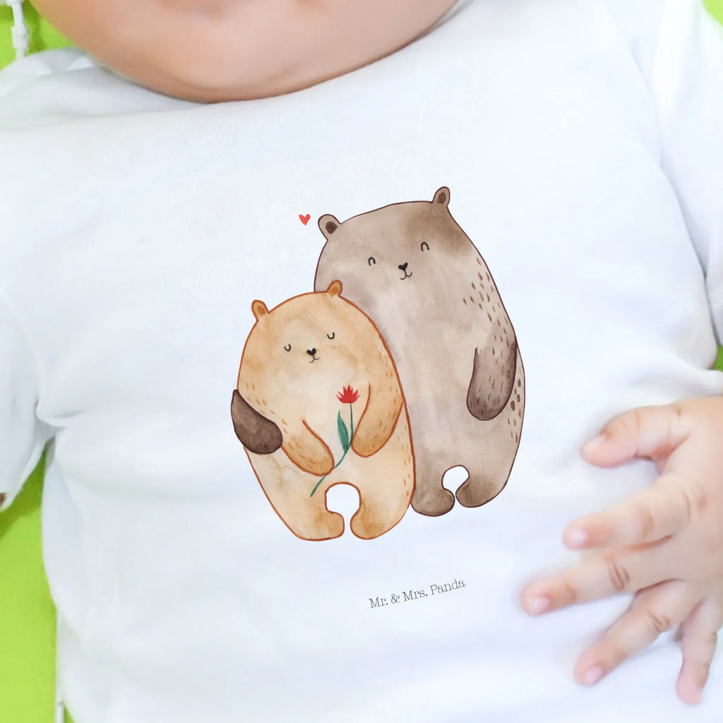 Organiczna koszulka dla niemowląt Miłość niedźwiedzi Süßes Baby Shirt, Baby Shirt Pastell, Baby Shirt, Baby Shirt Neutral, Baby Jerseyshirt, Baby Shirt Geschenk, Baby Hemd, Baby T-Shirt, Baby Shirt Erstausstattung, Baby Shirt Modern, Baby Shirt Alltag, Baby Kurzarmshirt, Baby Oberteil, Baby Sweatshirt, Baby Baumwollshirt, Baby Shirt Mit Motiv, Baby Shirt Zur Geburt, Baby Shirt Mit Aufdruck, Baby Shirt Unisex, Baby Shirt Mit Spruch, Baby Top, Baby Shirt Klassisch, Baby Bio Shirt, Baby Shirt Bunt, Baby Pullover, Baby Shirt Junge, Baby Shirt Mädchen, Lustiges Baby Shirt, Baby Shirt Grau, Baby Shirt Gestreift, Baby Shirt Weiß, Baby Langarmshirt, Hocheitstag, Liebesgeschenk, Jahrestag, Verlobung, Freundin, Partner, Freund, Ehemann, Ehefrau, Heiraten, Liebe, Heiratsantrag, Bär, Verheiratet, Liebesbeweis, Geschenk Hochzeit, Bären, Hochzeitstag, Geschenk Freundin, Geschenk Freund, Bärchen, Verliebt, Verlobt