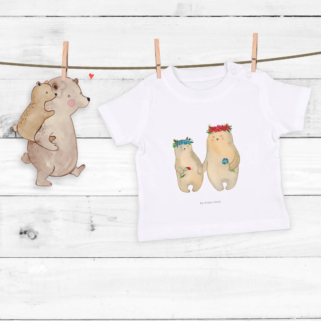 Organiczna koszulka dla niemowląt Niedźwiedzie z wianuszkiem Baby Shirt Erstausstattung, Baby Jerseyshirt, Baby Hemd, Baby Shirt Bunt, Baby Shirt Geschenk, Baby Shirt Mit Aufdruck, Baby Shirt Weiß, Baby Sweatshirt, Baby Pullover, Baby Shirt Zur Geburt, Baby Top, Lustiges Baby Shirt, Baby T-Shirt, Baby Shirt Mit Spruch, Baby Shirt Alltag, Baby Shirt Pastell, Baby Shirt Modern, Baby Langarmshirt, Baby Shirt Junge, Baby Kurzarmshirt, Baby Shirt Grau, Baby Shirt Gestreift, Baby Shirt, Baby Shirt Mädchen, Baby Bio Shirt, Baby Baumwollshirt, Baby Shirt Mit Motiv, Baby Shirt Unisex, Baby Oberteil, Süßes Baby Shirt, Baby Shirt Klassisch, Baby Shirt Neutral, Opa, Papa, Mama, Familie, Oma, Vatertag, Schwester, Bruder, Muttertag, Mutter, Bären, Kinder, Geschenk Mama. Muttertag, Bär, Lieblingsmensch, Tochter, Mami, Töchter, Mutti, Family, Weltbeste Mama, Kind, Beste Mutter, Lieblingsmama, Vorbild