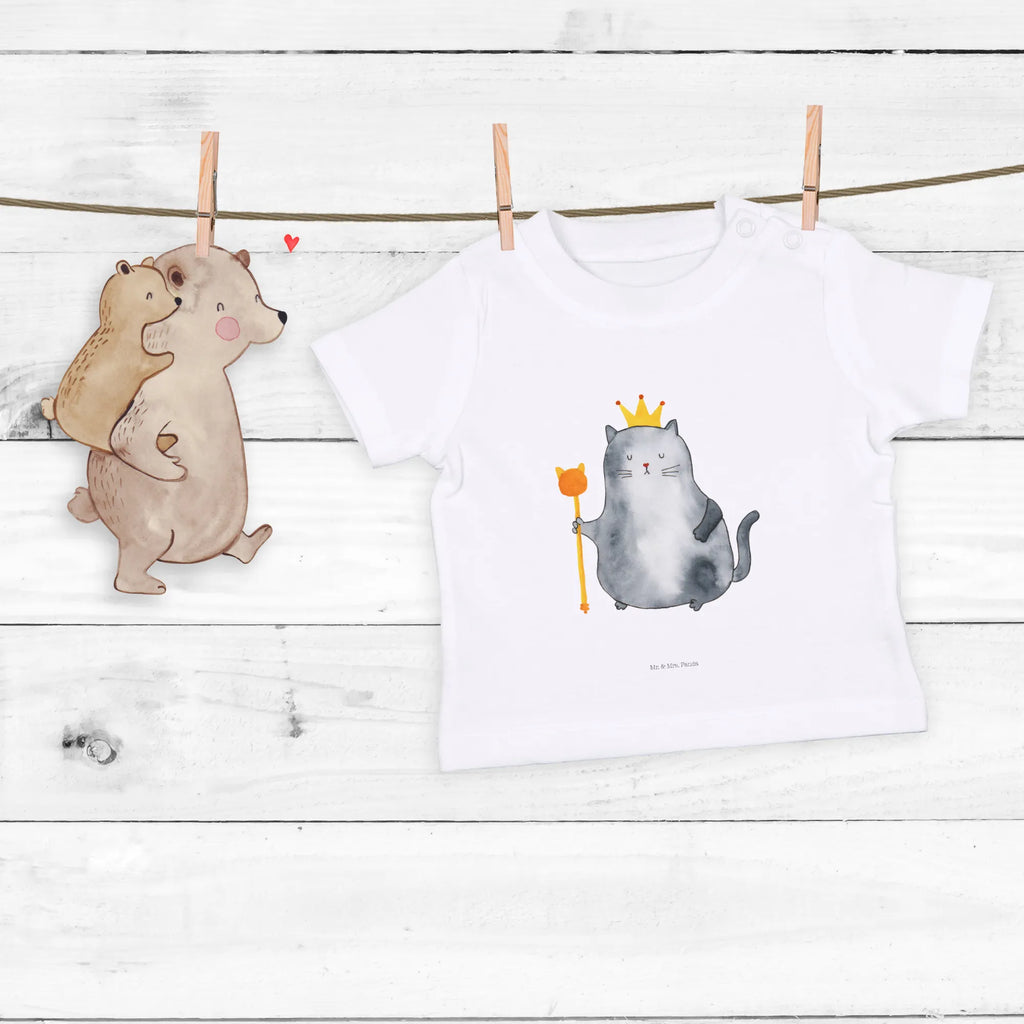 Organiczna koszulka dla niemowląt kot Król Baby Shirt Junge, Baby Top, Baby Shirt Unisex, Baby Shirt Zur Geburt, Baby Sweatshirt, Baby Pullover, Baby Shirt Mit Spruch, Baby Bio Shirt, Baby Shirt Alltag, Baby T-Shirt, Baby Shirt Neutral, Süßes Baby Shirt, Baby Shirt Klassisch, Baby Shirt Weiß, Baby Shirt Gestreift, Baby Shirt Erstausstattung, Baby Jerseyshirt, Baby Shirt Modern, Baby Hemd, Baby Shirt Grau, Baby Shirt Mädchen, Baby Shirt Mit Motiv, Baby Shirt Bunt, Baby Shirt Geschenk, Baby Kurzarmshirt, Baby Shirt, Baby Langarmshirt, Baby Shirt Pastell, Lustiges Baby Shirt, Baby Baumwollshirt, Baby Shirt Mit Aufdruck, Baby Oberteil, Katzenmotiv, Katze, Katzenfan, Katzendeko, Katzenfreund, Katzenliebhaber, Katzenprodukte, Katzenartikel, Katzenaccessoires, Katzensouvenirs, Katzenliebhaberprodukte, Katzenmotive, Wohnung, Cats, Katzenbesitzerin, Erste Eigenen Wohnung, Queen, Cat, König, Königin, Mietzhaus, Mietze, Katzen, Haustier, Familie, Katzenhalter, Einzug, Umzug, Kater