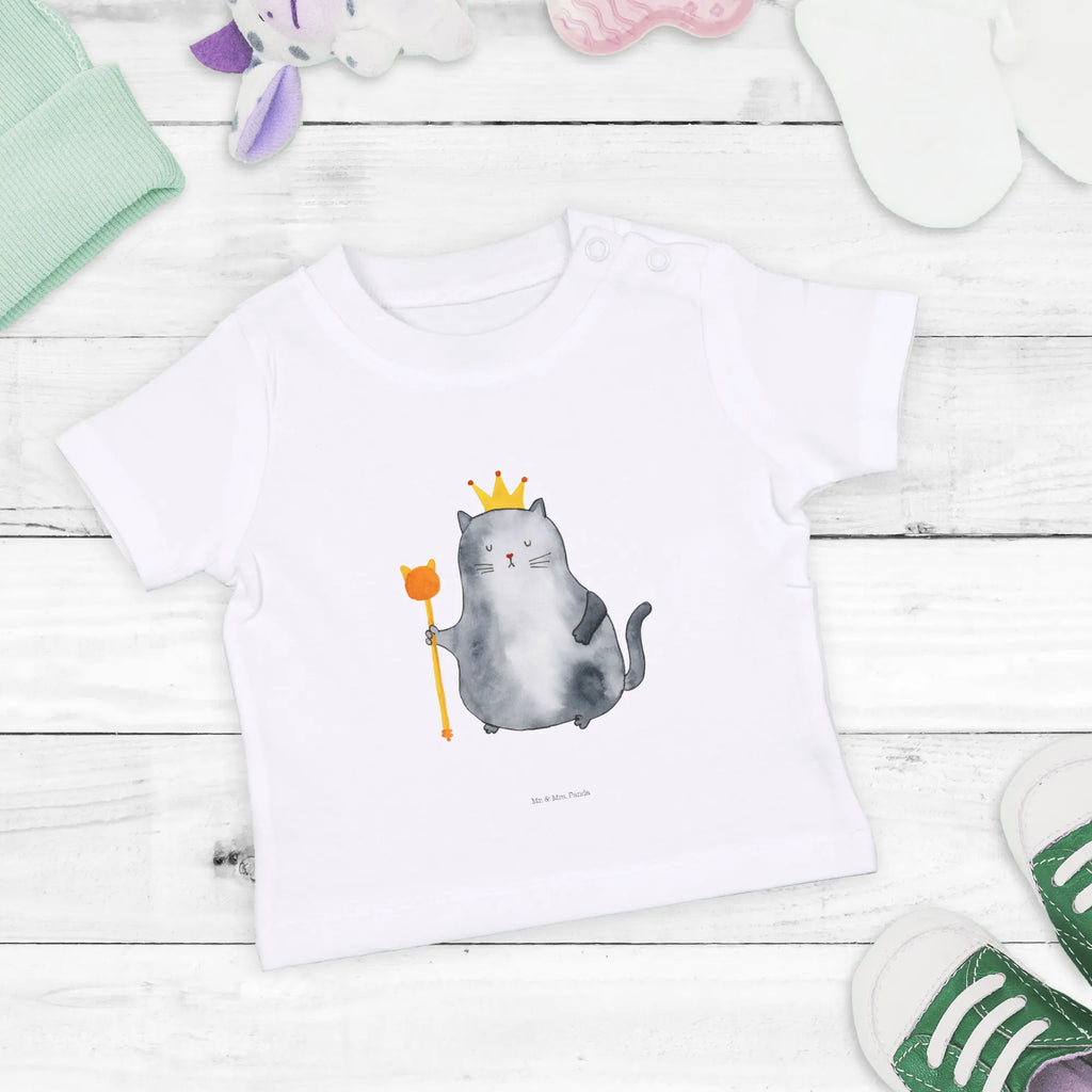 Organiczna koszulka dla niemowląt kot Król Baby Shirt Junge, Baby Top, Baby Shirt Unisex, Baby Shirt Zur Geburt, Baby Sweatshirt, Baby Pullover, Baby Shirt Mit Spruch, Baby Bio Shirt, Baby Shirt Alltag, Baby T-Shirt, Baby Shirt Neutral, Süßes Baby Shirt, Baby Shirt Klassisch, Baby Shirt Weiß, Baby Shirt Gestreift, Baby Shirt Erstausstattung, Baby Jerseyshirt, Baby Shirt Modern, Baby Hemd, Baby Shirt Grau, Baby Shirt Mädchen, Baby Shirt Mit Motiv, Baby Shirt Bunt, Baby Shirt Geschenk, Baby Kurzarmshirt, Baby Shirt, Baby Langarmshirt, Baby Shirt Pastell, Lustiges Baby Shirt, Baby Baumwollshirt, Baby Shirt Mit Aufdruck, Baby Oberteil, Katzenmotiv, Katze, Katzenfan, Katzendeko, Katzenfreund, Katzenliebhaber, Katzenprodukte, Katzenartikel, Katzenaccessoires, Katzensouvenirs, Katzenliebhaberprodukte, Katzenmotive, Wohnung, Cats, Katzenbesitzerin, Erste Eigenen Wohnung, Queen, Cat, König, Königin, Mietzhaus, Mietze, Katzen, Haustier, Familie, Katzenhalter, Einzug, Umzug, Kater