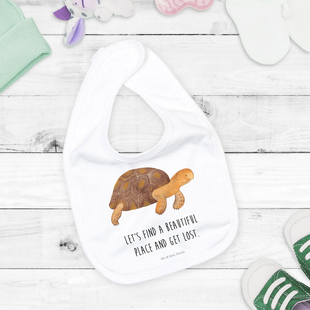 Organic Babylätzchen Schildkröte Marschieren Halstuch Für Neugeborene, Baby Lätzchen, Esslätzchen Baby, Spucktuch Baby, Babylätzchen Für Jungen, Babylätzchen Neutral, Lätzchen Für Babys, Babylätzchen Alltagstauglich, Babylätzchen Weich, Babylätzchen Für Beikost, Babylätzchen Mit Motiv, Babylätzchen, Baby Esslätzchen, Babylätzchen Mit Klettverschluss, Babylätzchen Waschbar, Babylätzchen Aus Baumwolle, Babyhalstuch, Lustiges Babylätzchen, Lätzchen Mit Spruch, Babylätzchen Handgemacht, Babylätzchen Für Kita, Baby Halstuch, Babylätzchen Bio Baumwolle, Babylätzchen Wasserfest, Babylätzchen Mit Druckknopf, Baby Latz, Babylätzchen Design, Babylätzchen Als Geschenk, Kleckerschutz Baby, Dreieckstuch Baby, Neugeborenen Lätzchen, Lätzchen Baby, Sabberlätzchen, Babylätzchen Bunt, Babylätzchen Für Mädchen, Baby Lätzchen Set, Meerestiere, Meer, Urlaub, Schildkröten, get lost, Neustart, Abenteuer, Lieblingsmensch, Schildkröte, Reiselust, Inspiration, Motivation