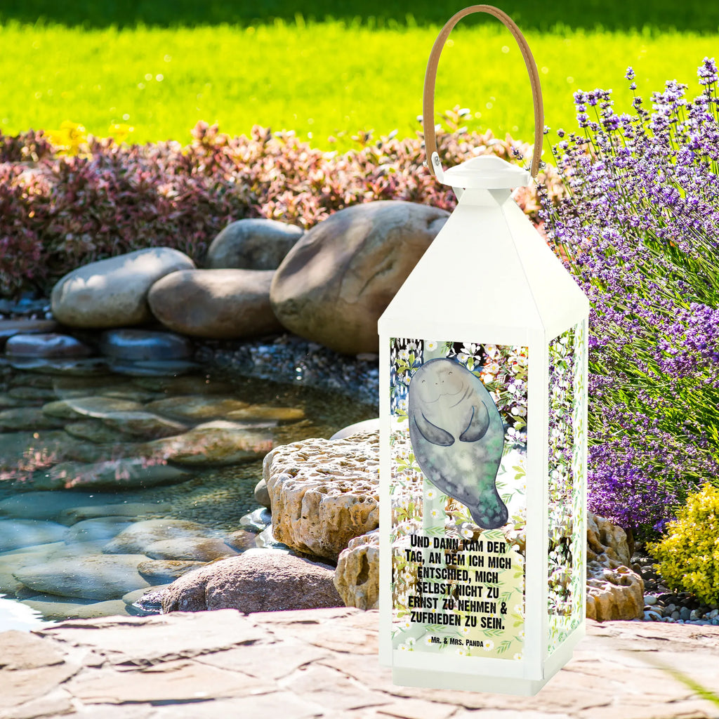 Decorative lantern manatee happy Laternen-Set, Laterne Shabby Chic, Laterne Zum Stellen, Laterne Klein, Laterne Mit Griff, Laternenlicht, Leuchten, Tischlaterne, Innenraum-Laterne, Dekolaterne, Laterne Weiß, Lichterlaterne, Metalllaterne, Laterne Rustikal, Laterne Vintage, Laterne Mit Muster, Hängeleuchte, Laterne Mit Sternenmuster, Laterne Maritim, Laterne Landhausstil, Laterne Zum Hängen, Holzlaterne, Laterne Wind- und Wetterfest, Laterne Mit Motiv, Lichterkettenlaterne, Laterne Mit Blumenmotiv, Terrasse-Laterne, Outdoor-Laterne, Teelichthalter Laterne, Laterne Orientalisch, Kerzenlaterne, Windlicht, Metall Laterne, Laterne Klassisch, Laterne Pastellfarben, Windlichtlaterne, Laterne Spülmaschinenfest (Glas), Laterne XXL, Laterne Minimalistisch, Laterne Mit Spiegelglas, LED-Laterne, Hängelaterne Deko, Laterne Beleuchtet, Laterne Skandinavisch, Deko Laterne, Laternenwindlicht, Laterne Romantisch, Laterne Deko, Laterne Modern, Glaslaterne, Urlaub, Meerestiere, Meer, Zufrieden, Achtsamkeit, Neuanfang, Seekühe, Respekt, Freundin, Selbstliebe, Seekuh, Neustart, Liebeskummer