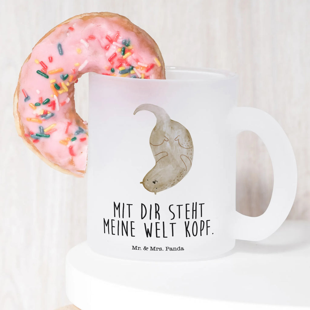 Glass tea cup otter upside down Tee Tasse, Teetasse, tasse glas, becher für tee, Becher, getränkeglas, Teetasse Glas, Teegläser, glastasse, Trinkglas, Teeglas, Tasse, Glasbecher, becher glas, Tasse Für Tee, Teetasse aus Glas, Glas Teebecher, Große Teetasse, Otter, Fischotter, Seeotter, Otter Seeotter See Otter