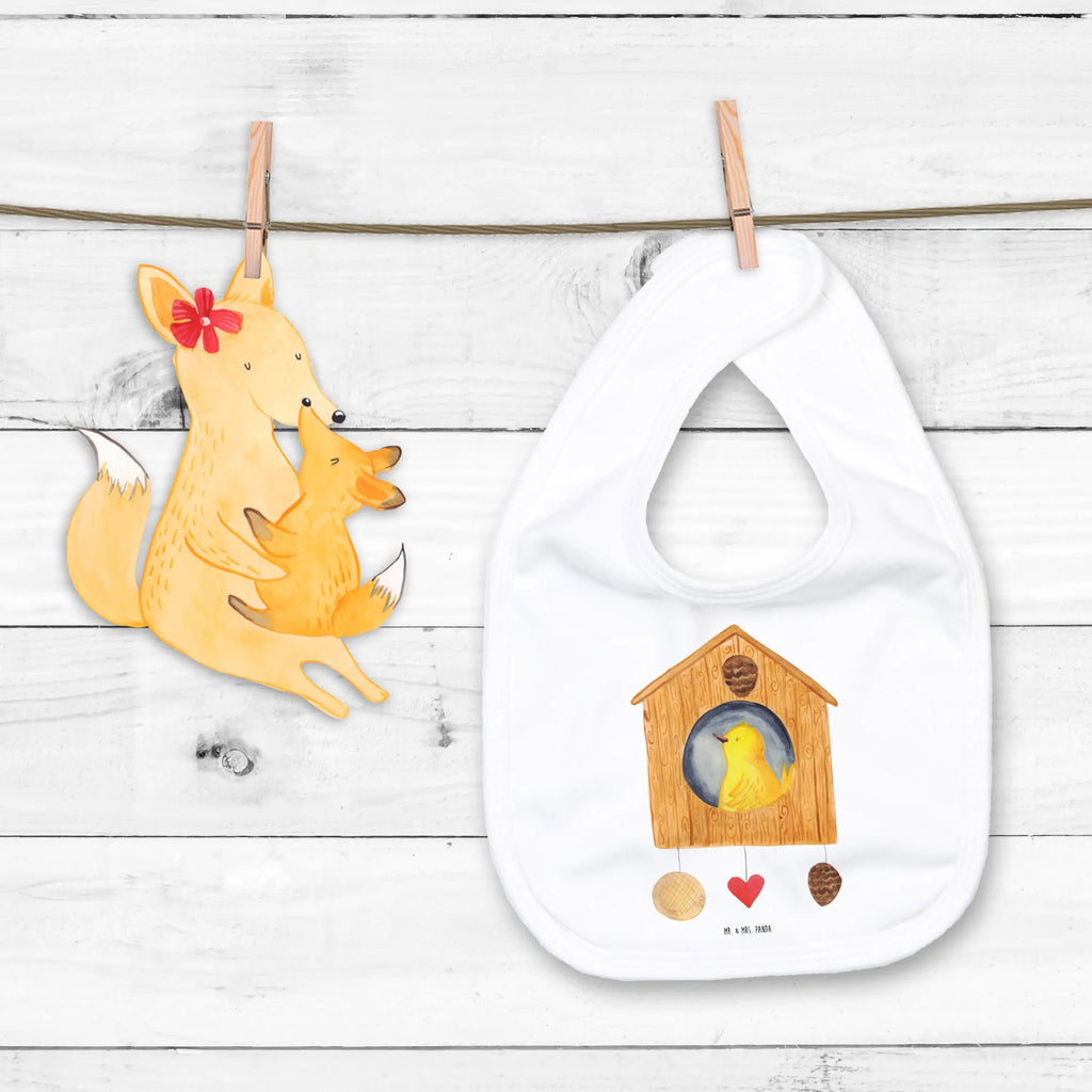 Bib Bird House Lätzchen Mit Spruch, Babylätzchen Alltagstauglich, Sabberlätzchen, Baby Lätzchen, Babylätzchen Für Jungen, Lätzchen Baby, Babyausstattung, Kleinkind, Geschenk Zur Geburt, Babyartikel, Dreieckstuch Baby, Kleckerschutz Baby, Lätze, Babylätzchen Mit Druckknopf, Kinderkleidung, Babylätzchen Bunt, Babylätzchen Für Beikost, Babylatz, Babylätzchen Wasserfest, Babyparty, Babykleidung, Baby Latz, Babylätzchen Mit Klettverschluss, Spucktuch Baby, Esslätzchen Baby, Babylätzchen Weich, Baby Lätzchen Set, Babylätzchen Handgemacht, Babylätzchen Aus Baumwolle, Babyshower, Baby Halstuch, Babylätzchen Neutral, Eltern, Neugeborenen Lätzchen, Babylätzchen, Babylätzchen Als Geschenk, Halstuch Für Neugeborene, Babylätzchen Für Kita, Babylätzchen Bio Baumwolle, Baby Esslätzchen, Lätzchen Für Babys, Babylätzchen Design, Babylätzchen Für Mädchen, Babylätzchen Waschbar, Baby Erstausstattung, Babyhalstuch, Babylätzchen Mit Motiv, Lustiges Babylätzchen, Babymode, Lustige Sprüche, Tiere, Tiermotive, Gute Laune, Eigenheim, Haus, Wohnung, Castle, Nest, Unser Haus, Vogel, Zuhause, Vögel, Lieblingsort, Vogelhäuschen, Vogelhaus, Familie, Home Sweet Home