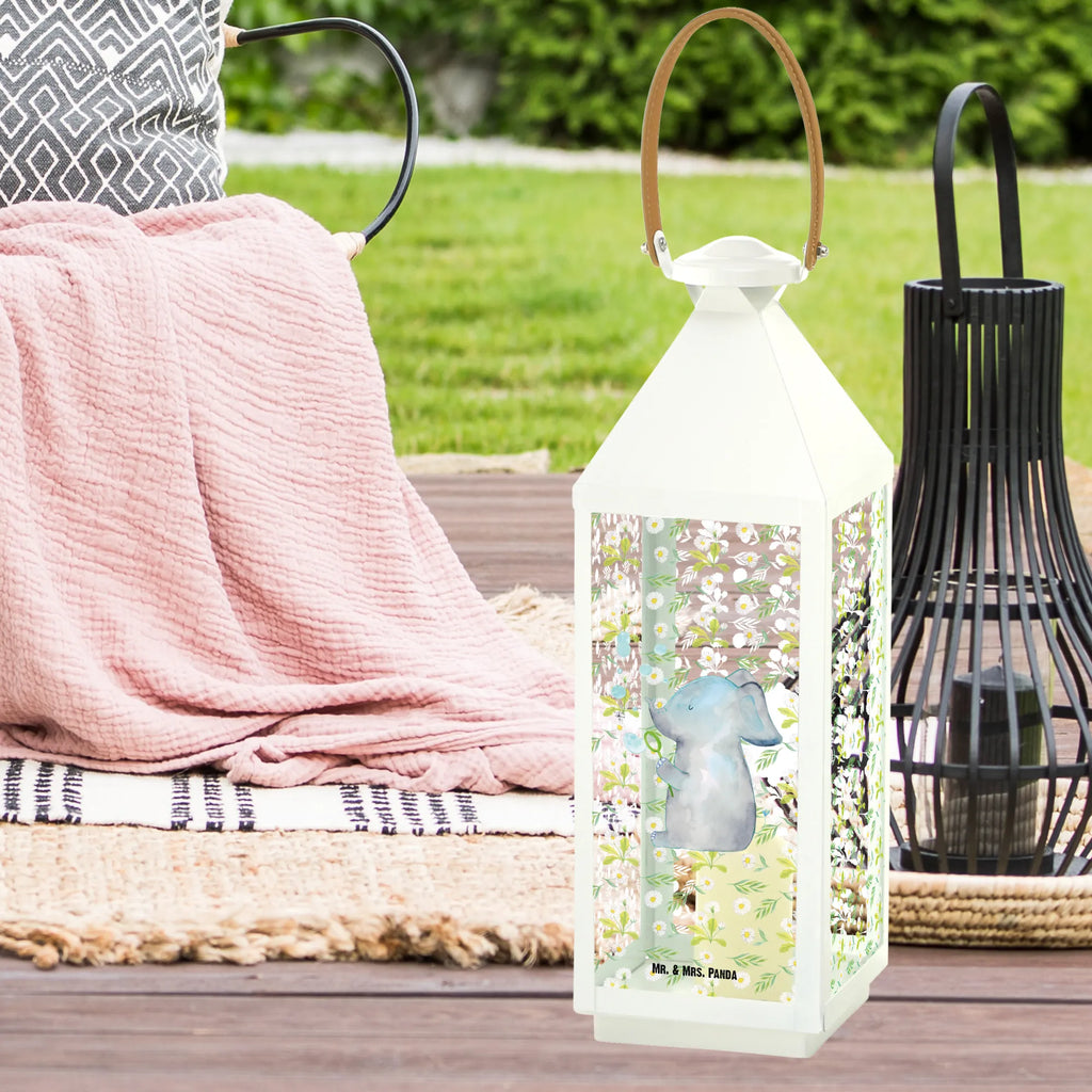 Deko Laterne Elefant Seifenblasen Windlichtlaterne, Holzlaterne, Lichterkettenlaterne, Lichterlaterne, Laternen-Set, Tischlaterne, Laterne Mit Blumenmotiv, Laterne Mit Sternenmuster, Laterne Shabby Chic, Laterne Landhausstil, Terrasse-Laterne, Kerzenlaterne, Laternenwindlicht, Laterne Skandinavisch, Laterne Mit Spiegelglas, Laterne Weiß, Teelichthalter Laterne, Laterne Klassisch, Laterne Wind- und Wetterfest, Laterne Minimalistisch, Laterne Orientalisch, Laterne Pastellfarben, Laterne Rustikal, Outdoor-Laterne, Laterne Mit Muster, Deko Laterne, Laterne Mit Motiv, Laterne Zum Hängen, Laterne Zum Stellen, Glaslaterne, Laterne Maritim, Laternenlicht, Laterne Mit Griff, Laterne Vintage, Laterne Beleuchtet, Gartenlaterne, Laterne Deko, LED-Laterne, Laterne Spülmaschinenfest (Glas), Dekolaterne, Laterne Romantisch, Laterne Klein, Metalllaterne, Innenraum-Laterne, Laterne XXL, Hängelaterne Deko, Laterne Modern, Tiermotive, Gute Laune, lustige Sprüche, Tiere, Liebesspruch, Heimat, Elefant, Gefühl. Daheim, Rüsseltier, Liebesbeweis, Elefanten, Liebe, Dickhäuter, Seifenblasen