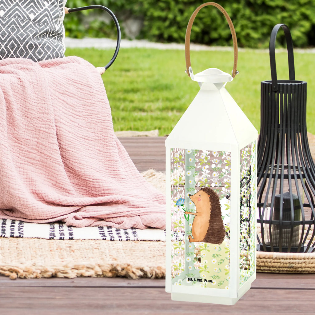 Dekoracyjna latarnia jeż Kwiaty Laterne Klassisch, Teelichthalter Laterne, Terrasse-Laterne, Laternenwindlicht, Metalllaterne, Lichterlaterne, Laterne Beleuchtet, Laterne Weiß, Laterne Mit Motiv, Innenraum-Laterne, Laterne Spülmaschinenfest (Glas), Lichterkettenlaterne, Laterne Mit Muster, Laterne Wind- und Wetterfest, Glaslaterne, Laternenlicht, Laterne Modern, Laterne Mit Griff, Kerzenlaterne, Tischlaterne, Laterne Pastellfarben, Holzlaterne, Laterne Orientalisch, Laterne Maritim, Laterne Minimalistisch, Hängelaterne Deko, Laternen-Set, Laterne Zum Stellen, Outdoor-Laterne, Laterne Klein, Gartenlaterne, Laterne XXL, Laterne Deko, Laterne Landhausstil, Deko Laterne, Laterne Zum Hängen, Laterne Vintage, Laterne Rustikal, Laterne Romantisch, Laterne Mit Blumenmotiv, LED-Laterne, Laterne Mit Sternenmuster, Windlichtlaterne, Laterne Shabby Chic, Laterne Mit Spiegelglas, Dekolaterne, Laterne Skandinavisch, Tiermotive, Gute Laune, lustige Sprüche, Tiere, Genesungswünsche, Besuch, krank, Gute Besserung, Krankenhaus, Igel, Krankheit