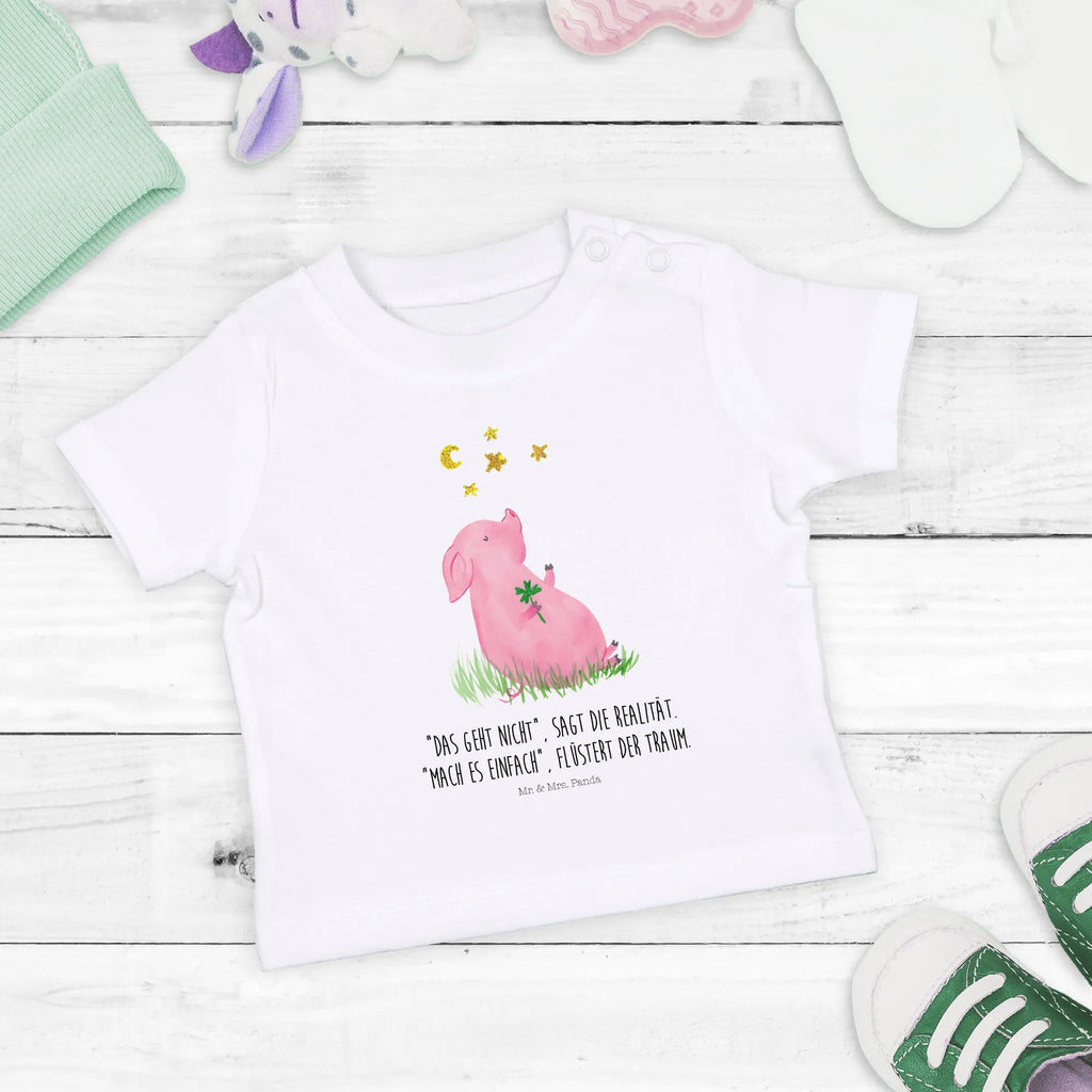Organiczna koszulka dla niemowląt świnia Szczęście Baby Shirt Unisex, Baby Shirt Pastell, Baby Hemd, Baby Bio Shirt, Baby Baumwollshirt, Baby Shirt, Baby Pullover, Baby Top, Baby Shirt Erstausstattung, Baby Shirt Geschenk, Baby Shirt Mit Spruch, Baby Shirt Mit Aufdruck, Baby Jerseyshirt, Baby Shirt Weiß, Baby T-Shirt, Baby Shirt Junge, Baby Oberteil, Lustiges Baby Shirt, Baby Shirt Modern, Baby Shirt Bunt, Baby Shirt Klassisch, Baby Shirt Mädchen, Baby Shirt Neutral, Baby Shirt Grau, Baby Sweatshirt, Baby Shirt Mit Motiv, Baby Shirt Gestreift, Süßes Baby Shirt, Baby Kurzarmshirt, Baby Shirt Alltag, Baby Langarmshirt, Baby Shirt Zur Geburt, Gute Laune, Tiermotive, Tiere, Lustige Sprüche, Schwein, Glücksbringer, Glücksschwein. Glück, Sernchen, Schweinchen, Träume, Ziele, Sterne, Motivation