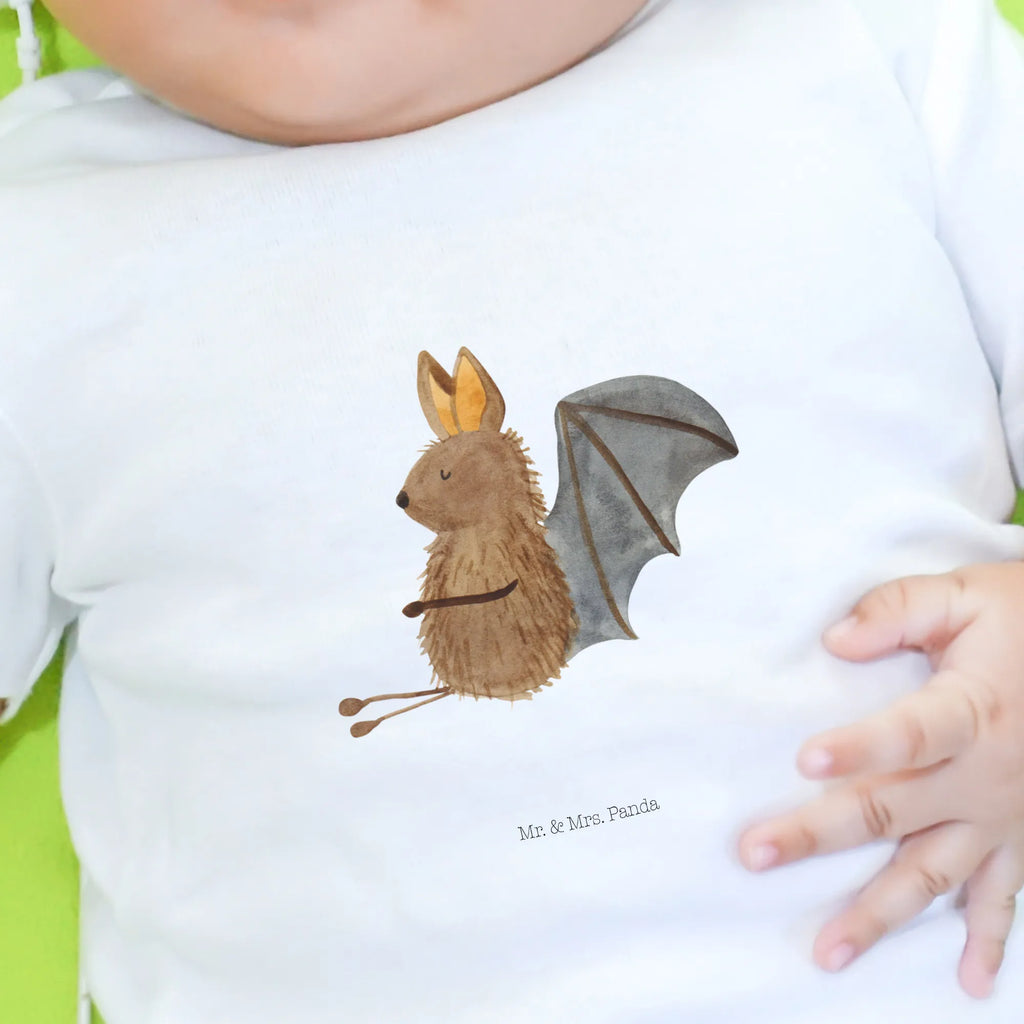 Organiczna koszulka dla niemowląt Nietoperz siedzenie Lustiges Baby Shirt, Baby Shirt, Baby Shirt Mädchen, Baby Shirt Modern, Baby Top, Baby Jerseyshirt, Baby Shirt Zur Geburt, Baby Shirt Mit Aufdruck, Baby Kurzarmshirt, Baby Pullover, Baby Shirt Pastell, Baby Bio Shirt, Baby Shirt Grau, Baby Baumwollshirt, Baby Shirt Bunt, Baby Hemd, Baby Shirt Geschenk, Baby T-Shirt, Baby Shirt Alltag, Baby Shirt Junge, Baby Langarmshirt, Baby Shirt Mit Spruch, Baby Shirt Weiß, Baby Shirt Unisex, Süßes Baby Shirt, Baby Shirt Erstausstattung, Baby Shirt Neutral, Baby Oberteil, Baby Shirt Gestreift, Baby Shirt Klassisch, Baby Sweatshirt, Baby Shirt Mit Motiv, Lustige Sprüche, Tiermotive, Tiere, Gute Laune, Entspannen, Fledermaus, Fledermäuse, Motivation
