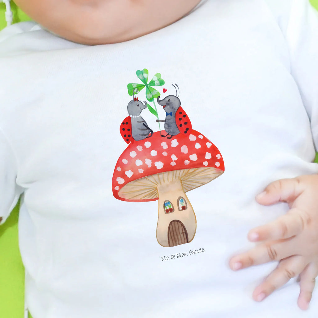 Organic Baby Shirt Marienkäfer Fliegenpilz Baby Shirt Grau, Baby Pullover, Baby Hemd, Baby Shirt Zur Geburt, Baby Shirt Mit Spruch, Baby Shirt Erstausstattung, Baby Shirt Alltag, Baby Shirt Junge, Baby Shirt Mit Motiv, Lustiges Baby Shirt, Baby Kurzarmshirt, Baby Shirt Pastell, Baby Shirt, Baby T-Shirt, Baby Shirt Mädchen, Süßes Baby Shirt, Baby Oberteil, Baby Shirt Unisex, Baby Shirt Geschenk, Baby Shirt Bunt, Baby Shirt Modern, Baby Langarmshirt, Baby Bio Shirt, Baby Shirt Weiß, Baby Top, Baby Sweatshirt, Baby Shirt Neutral, Baby Baumwollshirt, Baby Shirt Klassisch, Baby Jerseyshirt, Baby Shirt Gestreift, Baby Shirt Mit Aufdruck, Gute Laune, Tiermotive, Tiere, Lustige Sprüche, Marienkäfer, Zuhause, Fliegenpilz, Fleigenpilzhaus, Wohnung, Haus