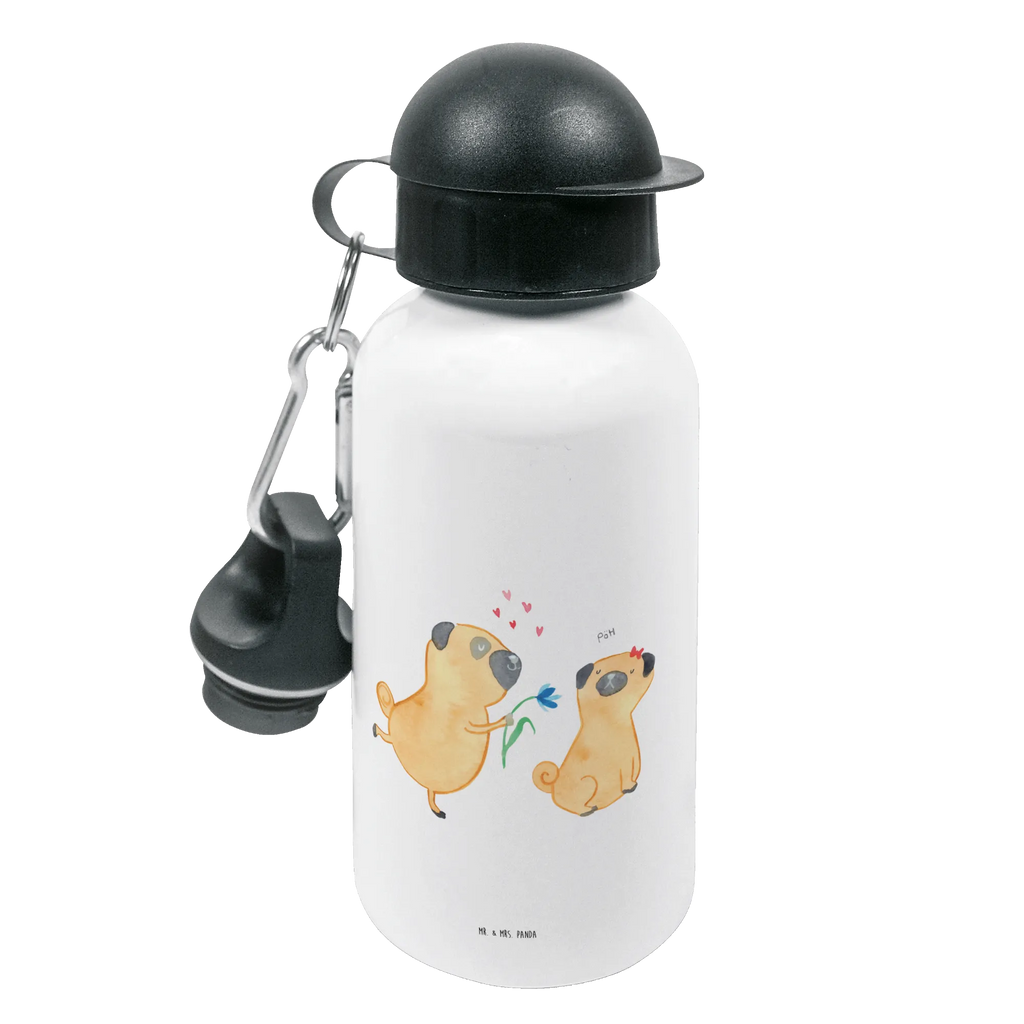Kids drinks bottle pug In love Thermo Trinkflasche Doppelwandig, Trinkflasche Mit Filter, Umweltfreundliche Trinkflasche, Trinkflasche Für Alltag, Aluminium Trinkflasche, Fahrradflasche, Trinkflasche Für Unterwegs, Trinkflasche, Glas Trinkflasche, Fitnessflasche, Wasserflasche, Trinkflasche Für Fahrrad, Kunststoff Trinkflasche, Trinkflasche Für Schule, Thermoflasche, Trinkflasche Mit Strohhalm, Trinkflasche Für Kinder, Wiederverwendbare Flasche, Leichte Flasche, Trinkflasche Für Reisen, Trinkflasche Für Erwachsene, Trinkflasche Für Wandern, Thermosflasche, Flasche To Go, Nachhaltige Trinkflasche, Flasche Mit Deckel, Edelstahl Trinkflasche, Trinkflasche Für Herren, Trinkbehälter, Getränkeflasche, Sportflasche, Auslaufsichere Trinkflasche, Trinkflasche Für Damen, Trinkflasche Für Büro, Spülmaschinenfeste Trinkflasche, Isolierflasche, BPA-freie Flasche, Borosilikatglas Trinkflasche, Outdoorflasche, Hund, Hundemotiv, Haustier, Hunderasse, Tierliebhaber, Hundebesitzer, Sprüche, Liebe, Mops, Geschenk Freund, Liebesspruch. Verlobt, Partner, Hundeliebe, verliebt, Möpse