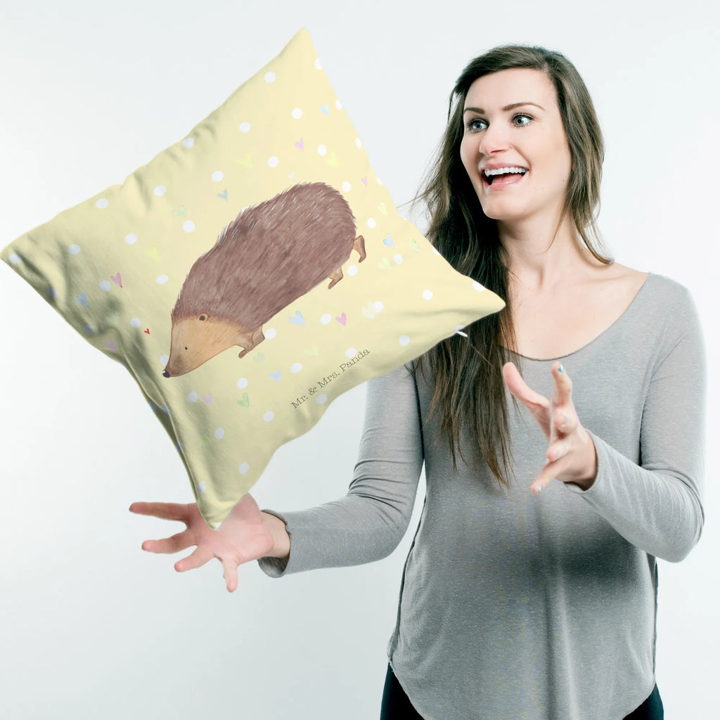 Cushion Hedgehog hearts sitzkissen, Kissenhülle 40x40, sofakissen, Sofakissen, Kissen 40x40 Waschbar, Kissen 40x40, Kopfkissen, Couchkissen, Dekokissen, Kissenbezug 40x40, Motivkissen, Dekokissen 40x40, Kissen, Kissenhülle, Dekokissen Sofa, Sofakissen 40x40, Kissenbezüge, Zierkissen, Kopfkissen 40x40, Tiermotive, Gute Laune, lustige Sprüche, Tiere, Liebe, Herz, Kuss, Leben, Igel, Herzen, Vertrauen