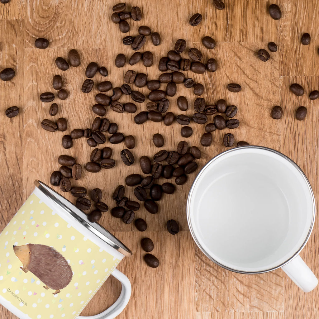 Enamel camping mug Hedgehog hearts Metalltasse, Campingtasse, blechbecher, Tasse, wandertasse, Teebecher, Blechtasse, Emaille Tasse, wanderbecher, emaillebecher, Tasse Emaille, Trinkbecher, Pott, Campingbecher, Emailletasse, reisetasse, metallbecher, Kaffeebecher, Teetasse, becher emaille, Reisebecher, Emaille Becher, Kaffeetasse, Becher, Tiere, Tiermotive, Gute Laune, Lustige Sprüche, Leben, Igel, Vertrauen, Herz, Herzen, Kuss, Liebe