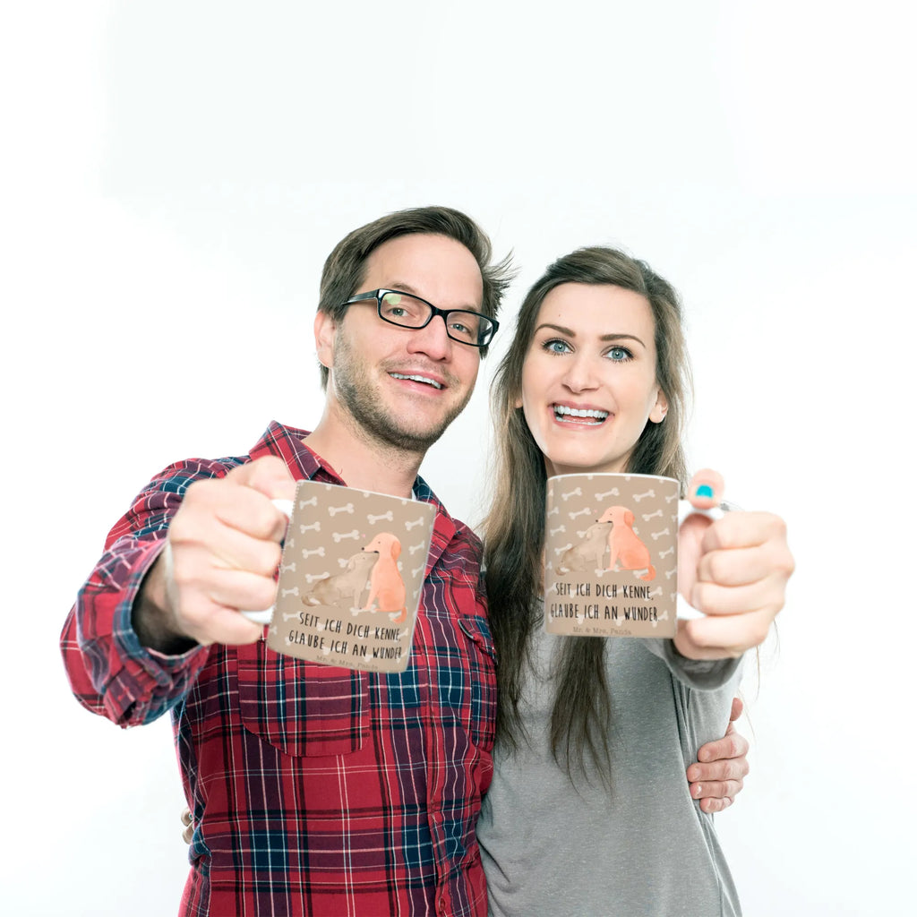 Mug dogs Love Bürotasse, Teetasse, Tasse mit Zitaten, Geschenktasse, Porzellantasse, Tasse, Keramiktasse, Kaffeetasse, Tasse mit Motiven, Hund, Hundemotiv, Haustier, Hunderasse, Tierliebhaber, Hundebesitzer, Sprüche, Kuss, Vertrauen, Kuscheln, Hund. Hunde, Liebe, Herz