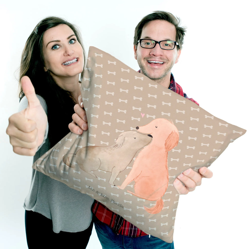 40x40 Kissen Hunde Liebe Sofakissen, Kissenhülle 40x40, Couchkissen, Kissenhülle, Kissenbezug 40x40, Kopfkissen, Kissenbezüge, Dekokissen 40x40, Dekokissen, Kissen 40x40, Zierkissen, sofakissen, Kissen 40x40 Waschbar, Dekokissen Sofa, Kissen, Sofakissen 40x40, Kopfkissen 40x40, Motivkissen, sitzkissen, Hund, Hundemotiv, Haustier, Hunderasse, Tierliebhaber, Hundebesitzer, Sprüche, Kuss, Herz, Kuscheln, Liebe, Vertrauen, Hund. Hunde