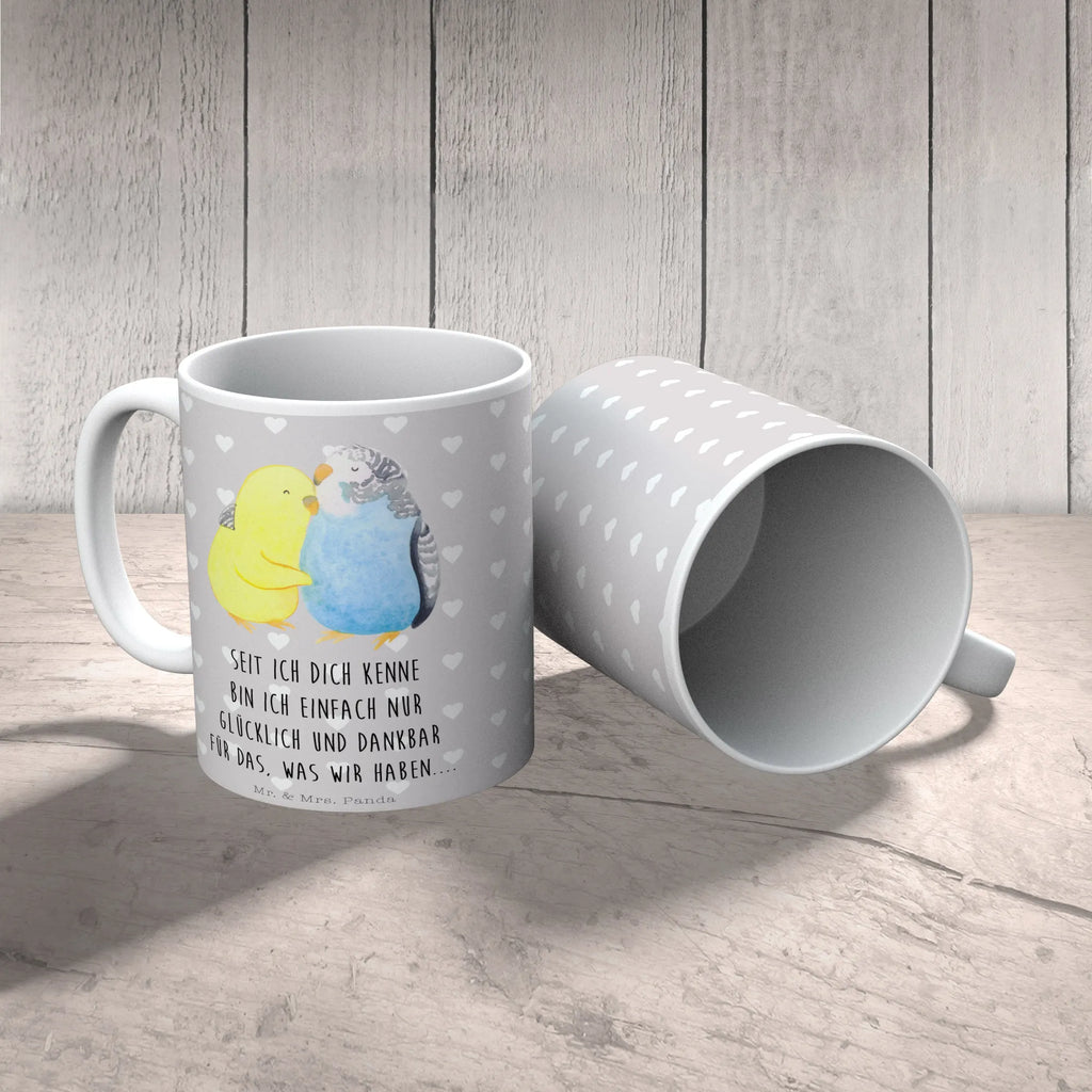 Mug Parakeets in love Geschenktasse, Tasse mit Zitaten, Porzellantasse, Bürotasse, Tasse, Keramiktasse, Teetasse, Kaffeetasse, Tasse mit Motiven, Liebe, Partner, Freund, Freundin, Ehemann, Ehefrau, Heiraten, Verlobung, Heiratsantrag, Liebesgeschenk, Jahrestag, Hocheitstag, Wellensittich, Kuscheln, Nähe, Vögel, Vertrauen