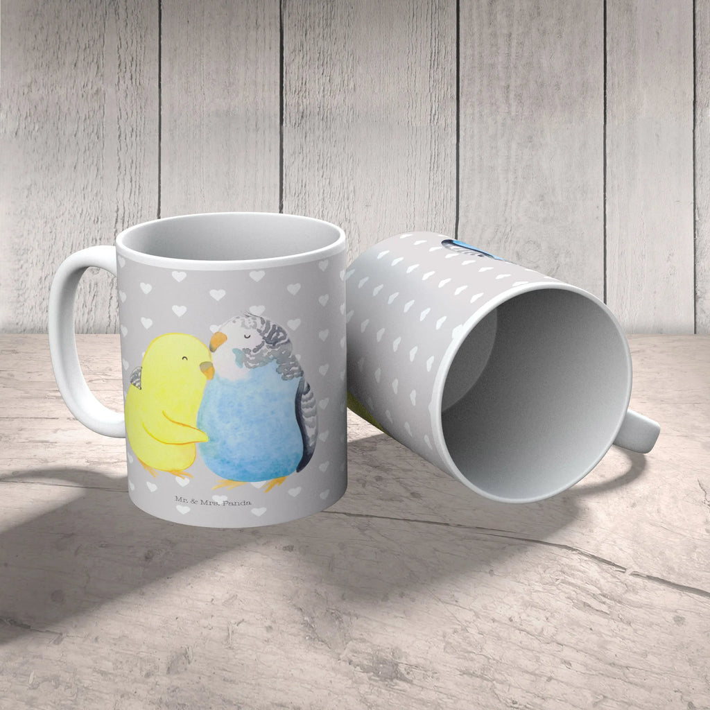 Mug Parakeets in love Geschenktasse, Tasse mit Zitaten, Porzellantasse, Bürotasse, Tasse, Keramiktasse, Teetasse, Kaffeetasse, Tasse mit Motiven, Liebe, Partner, Freund, Freundin, Ehemann, Ehefrau, Heiraten, Verlobung, Heiratsantrag, Liebesgeschenk, Jahrestag, Hocheitstag, Wellensittich, Kuscheln, Nähe, Vögel, Vertrauen