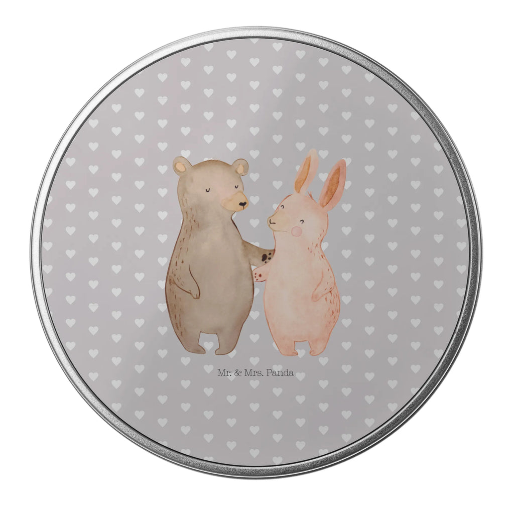 Round tin bear and rabbit Embrace runddose, Geschenkdose, runde dosen, Dose, Blechdose Rund, Metalldose, runddosen, gebäckdose, metalldosen, Aufbewahrungsdosen, Vorratsdosen, runde blechdosen, Metalldose Rund, geschenkdosen, Metallbox, blechdosen, gebäckdosen, Aufbewahrungsdose, dosen, metallboxen, Keksdose, Runde Blechdose, plätzchendosen, Vorratsdose, Aufbewahrungsbox, Blechdose, runde keksdosen, runde keksdose, keksdosen, Runde Dose, plätzchendose, Freundin, Freund, Liebe, Liebesgeschenk, Jahrestag, Verlobung, Partner, Ehemann, Ehefrau, Heiraten, Heiratsantrag, Hocheitstag, Bär, Bärchen, Best Friends, Hase, Freunde, Bester Freund