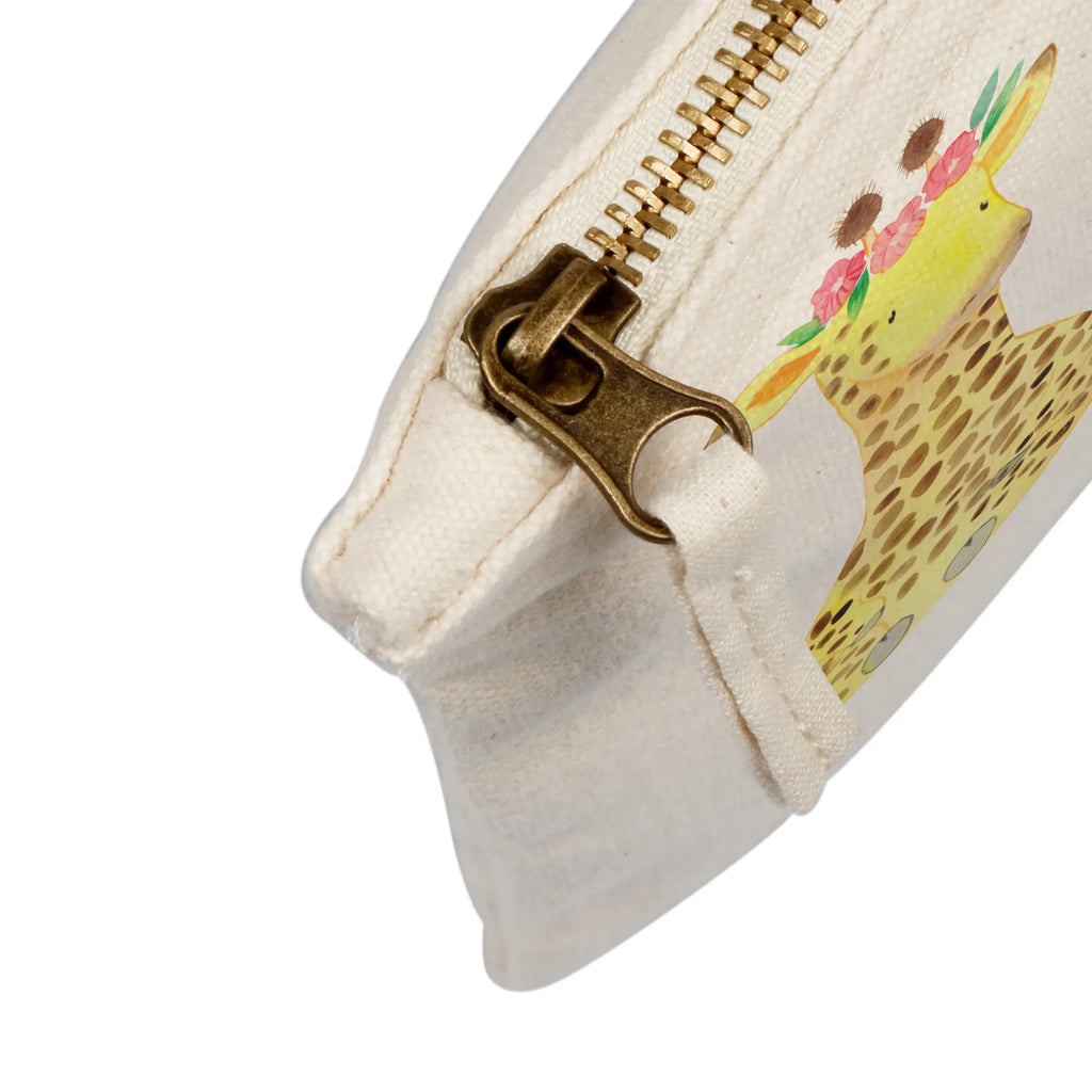 Make-up bag giraffe flower wreath utensilientasche, Federmappe, Kosmetiktasche, Kulturtasche, pinsel tasche, Waschtasche, pencil case, kosmetiktäschchen, beauty case, toiletry bag, beauty tasche, Mäppchen, Etui, Kulturbeutel, Schlampermäppchen, Kosmetikbeutel, aufbewahrungsbeutel, Schminkbeutel, aufbewahrungstasche, Waschbeutel, Schminktäschchen, Stiftemäppchen, Schminktasche, Afrika, Wildtiere, Blumenkranz, Abenteurer, Selbstliebe, Giraffe, Freundin