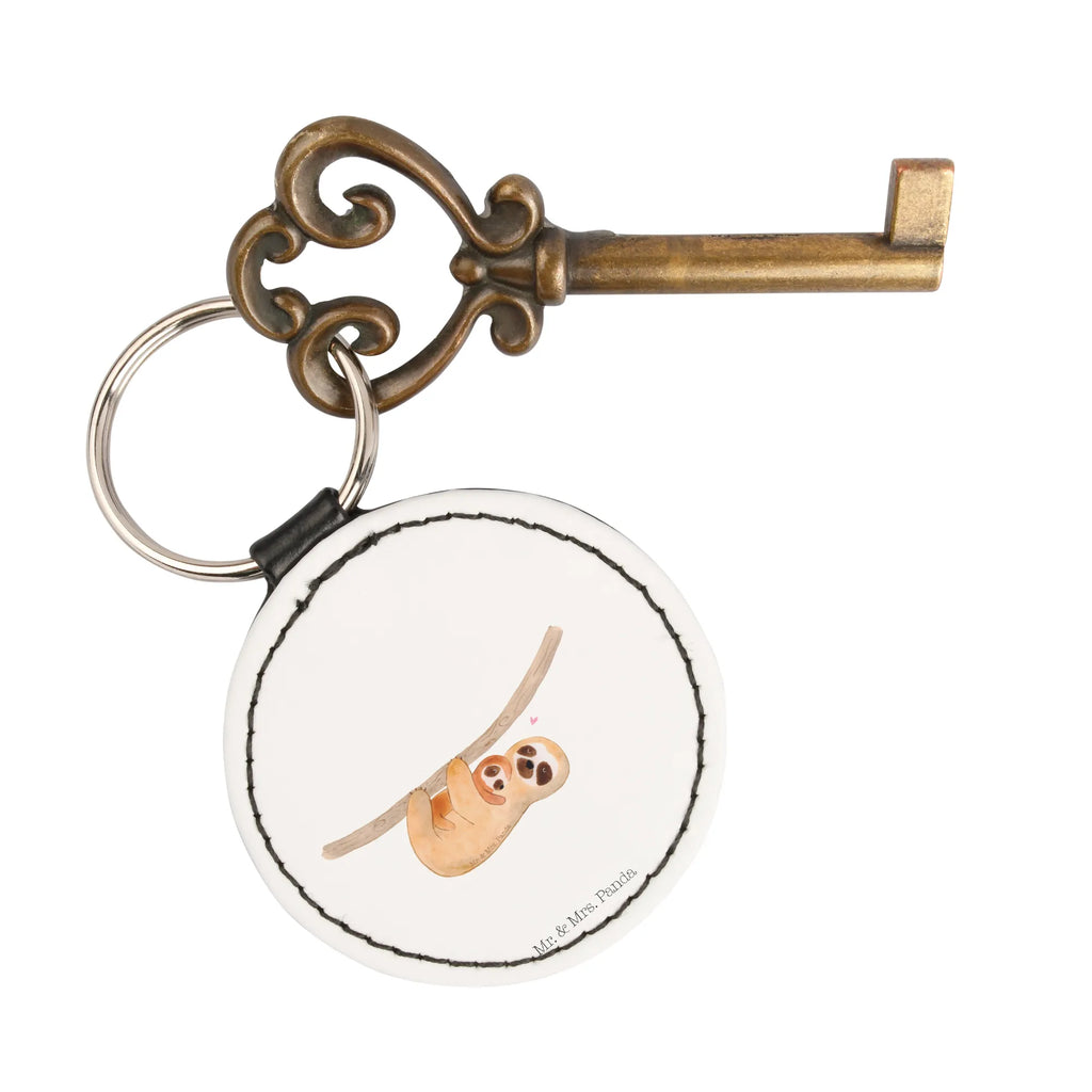 Rund Schlüsselanhänger Faultier mit Kind Schlüsselanhänger Liebe, Schlüsselanhänger Kunststoff, Schlüsselanhänger Herz, Schlüsselanhänger Partner, Schlüsselanhänger Mit Namen, Schlüsselanhänger, Schlüsselanhänger Geschenk, Schlüsselanhänger Freundschaft, Schlüsselanhänger Filz, Schlüsselhalter, Schlüsselanhänger Leder, Schlüsselanhänger Klassisch, Schlüsselanhänger Mit Foto, Schlüsselanhänger Mit Motiv, Schlüsselanhänger Handgemacht, Schlüsselaccessoire, Schlüsselanhänger Tiermotiv, Schlüsselanhänger Holz, Schlüsselanhänger Schlüssel, Schlüsselanhänger Mit Gravur, Schlüsselanhänger Personalisierbar, Schlüsselanhänger Mit Spruch, Schlüsselanhänger Metall, Schlüsselanhänger Modern, Schlüsselanhänger Bunt, Schlüsselanhänger Geburtstag, Schlüsselanhänger Elegant, Schlüsselanhänger Lustig, Schlüsselanhänger Für Paare, Schlüsselring, Schlüsselanhänger Auto, Schlüsselanhänger Nachhaltig, Schlüsselanhänger Für Damen, Schlüsselanhänger Stoff, Schlüsselband, Schlüsselanhänger Für Herren, Schlüsselanhänger Haus, Schlüsselanhänger Für Kinder, Schlüsselanhänger Niedlich, Faultier, Faultier Geschenk, Faultier Deko, Kind, Mutter, Baby, Geburt, Spaß, Niedlichkeit, Faulheit, Mama, Kinder, Liebe