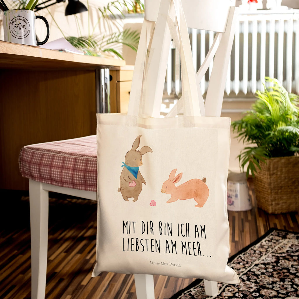 Tragetasche Hasen Muschel Tasche, Schultertasche, Strandtasche, Jutetasche, Beutel, Badetasche, Laptoptasche, Einkaufstüte, Stoffbeutel, Beuteltasche, Stofftasche, Einkaufstasche, Shopper, Jutebeutel, Umhängetasche, Tragetasche, Familie, Vatertag, Muttertag, Bruder, Schwester, Mama, Papa, Oma, Opa, Meer, Freundin, best friends, BFF, Hasen, Muscheln, beste Freundin, Freundinnen, Muscheln sammeln