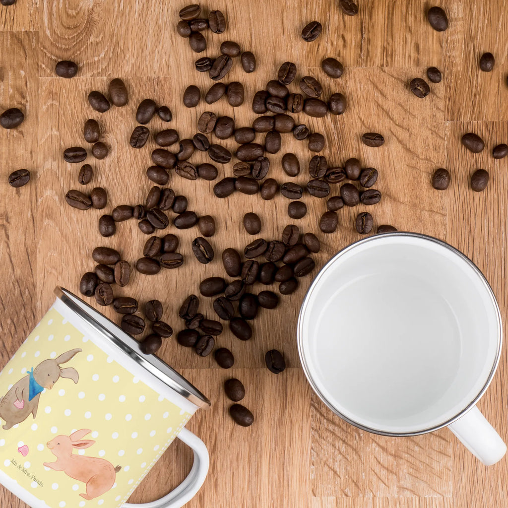 Kempingowy kubek emaliowany Muszla królików reisetasse, Reisebecher, Teebecher, wanderbecher, Teetasse, Kaffeetasse, Pott, Emaille Tasse, Trinkbecher, Emailletasse, metallbecher, Becher, emaillebecher, Campingtasse, Emaille Becher, wandertasse, Tasse, becher emaille, Metalltasse, Kaffeebecher, blechbecher, Campingbecher, Tasse Emaille, Blechtasse, Oma, Opa, Muttertag, Familie, Schwester, Bruder, Vatertag, Mama, Papa, Muscheln Sammeln, Freundin, Muscheln, Hasen, Beste Freundin, BFF, Freundinnen, Meer, Best Friends