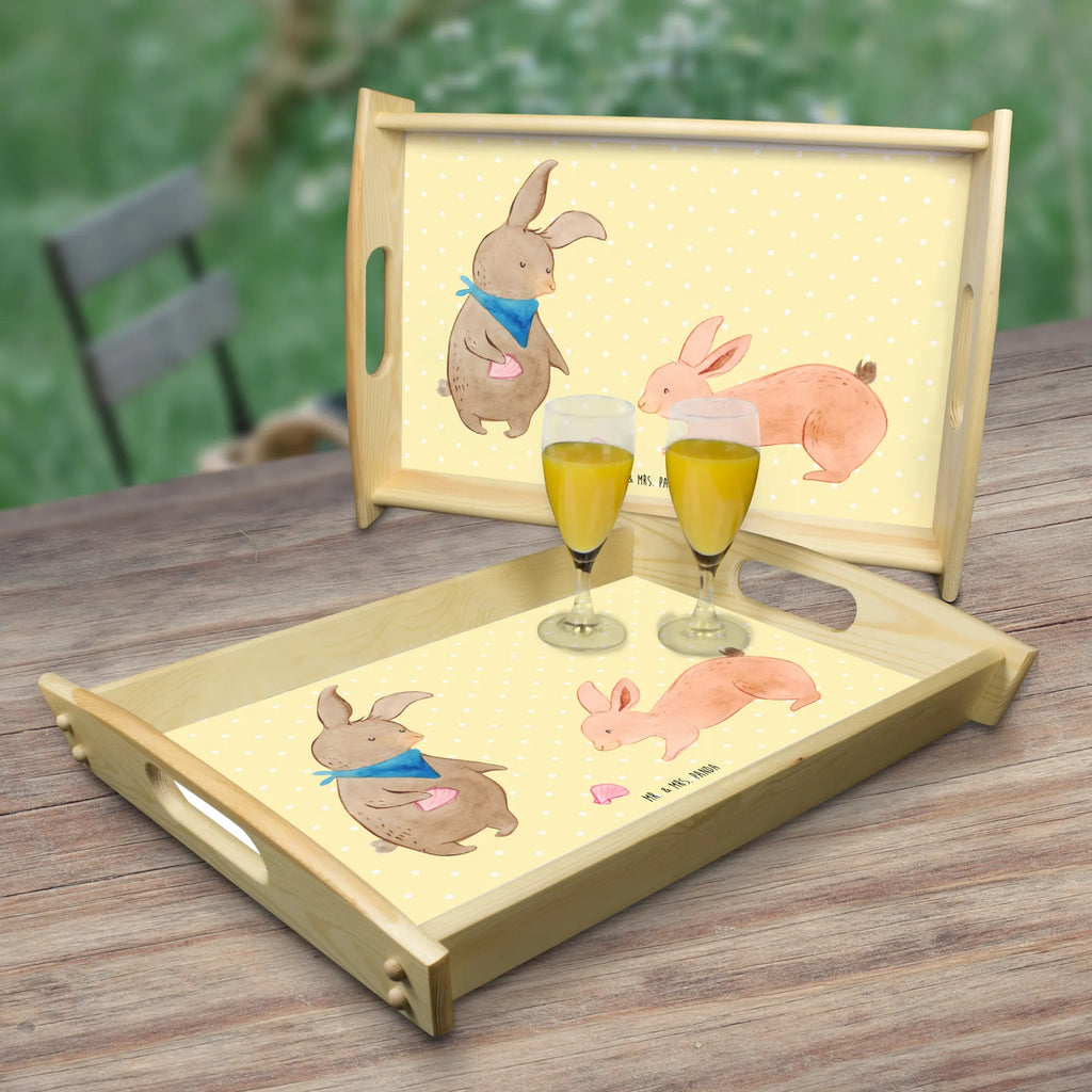 Serving tray Bunnies with seashell teetablett, tablett für bett, ablagetablett, Holztablett, serviertablett aus holz, tablett aus holz, kaffeetablett, serviertablett holz, tragetablett, holz serviertablett, betttablett, tablett für getränke, couchtablett, sofatablett, Servier Tablett, Küchentablett, essenstablett, echtholz tablett, Tablett, getränketablett, tablett zum servieren, Serviertablett, tablett holz, bett tablett, tablett für essen, Frühstückstablett, Oma, Opa, Muttertag, Familie, Schwester, Bruder, Vatertag, Mama, Papa, Freundinnen, Meer, Hasen, Beste Freundin, Freundin, Muscheln Sammeln, BFF, Best Friends, Muscheln