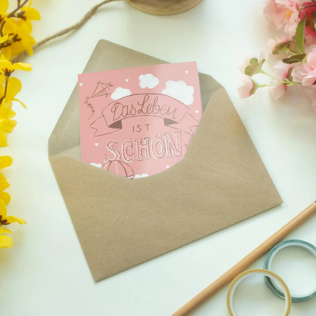 Grußkarte Heißluftballons Das Leben ist schön Grußkarte, Hochzeitskarte, Geburtstagskarte, Ansichtskarten, Klappkarte, Einladungskarte, Karte, Glückwunschkarte, Blumen Deko, Frühlings Deko, Sommer Deko, Dekoration, positive Botschaft, Naturliebhaber, Outdoor, Natur, Abenteuer, Heißluftballon, Leben, Das Leben ist schön, erleben, Inspiration, Deko Haus, Spruch Leben, glücklich sein, Zitat