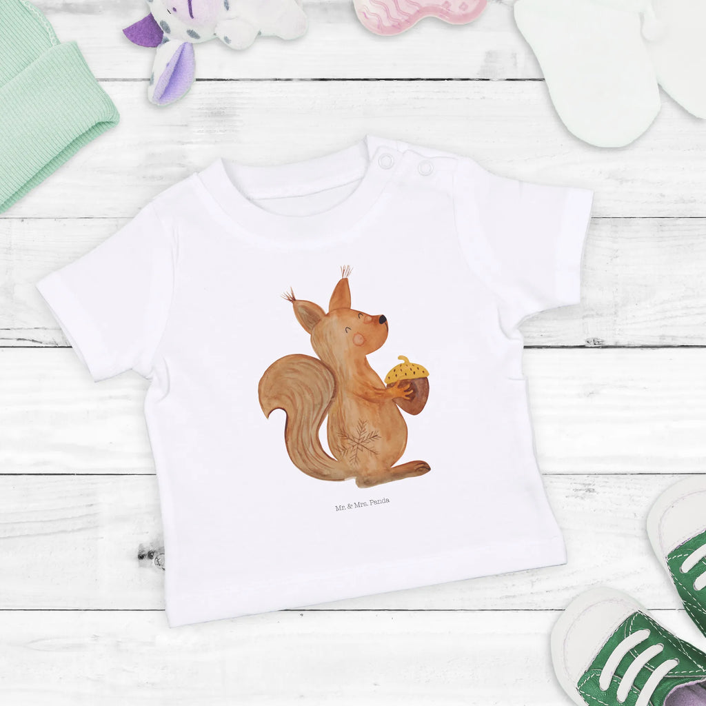 Organiczna koszulka dla niemowląt wiewiórka Czas Bożego Narodzenia Baby Shirt Pastell, Baby Shirt Gestreift, Baby Shirt Junge, Lustiges Baby Shirt, Baby Shirt Mit Motiv, Baby Pullover, Baby Oberteil, Baby T-Shirt, Baby Shirt Modern, Baby Shirt Geschenk, Baby Shirt Bunt, Baby Shirt Mädchen, Baby Shirt Grau, Baby Shirt Unisex, Süßes Baby Shirt, Baby Shirt, Baby Hemd, Baby Shirt Alltag, Baby Shirt Mit Aufdruck, Baby Langarmshirt, Baby Kurzarmshirt, Baby Top, Baby Bio Shirt, Baby Shirt Erstausstattung, Baby Sweatshirt, Baby Shirt Klassisch, Baby Shirt Mit Spruch, Baby Jerseyshirt, Baby Shirt Neutral, Baby Baumwollshirt, Baby Shirt Weiß, Baby Shirt Zur Geburt, Winter, Weihnachten, Weihnachtsdeko, Nikolaus, Advent, Heiligabend, Wintermotiv, Frohe Weihnachten, Neujahr, Frohes neues Jahr, Weihnachtsgruß, Guten Rutsch, Weihnachtsmotiv, Vogel