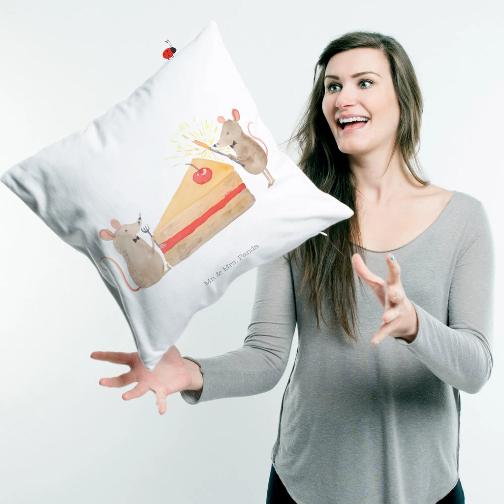 40x40 Kissen Mäuse Kuchen Kissen, deko kissen, zierkissen 40x40, Kissen 40x40, 40x40 kissen, kissen mikrofaser, couch kissen, kuschel kissen, wohnzimmer kissen, Dekokissen, Couchkissen, zier kissen, microfaser sofakissen, Kopfkissen 40x40, Zierkissen, microfaser zierkissen, kissen 40 x 40, wurfkissen, microfaser dekokissen, microfaser kopfkissen, Dekokissen 40x40, 40 X 40 Kissen, Dekokissen Sofa, kissen für sofa, kuschelkissen 40x40, Kuschelkissen, Motivkissen, sofa kissen, Kopfkissen, Mikrofaser Kissen, kissen für couch, Polsterkissen, Sofakissen, Sofakissen 40x40, couchkissen 40x40, Geschenk, Geburtstag, Geburtstagsgeschenk, Glück, Maus, Kuchen, Leben, Mäuse, Party