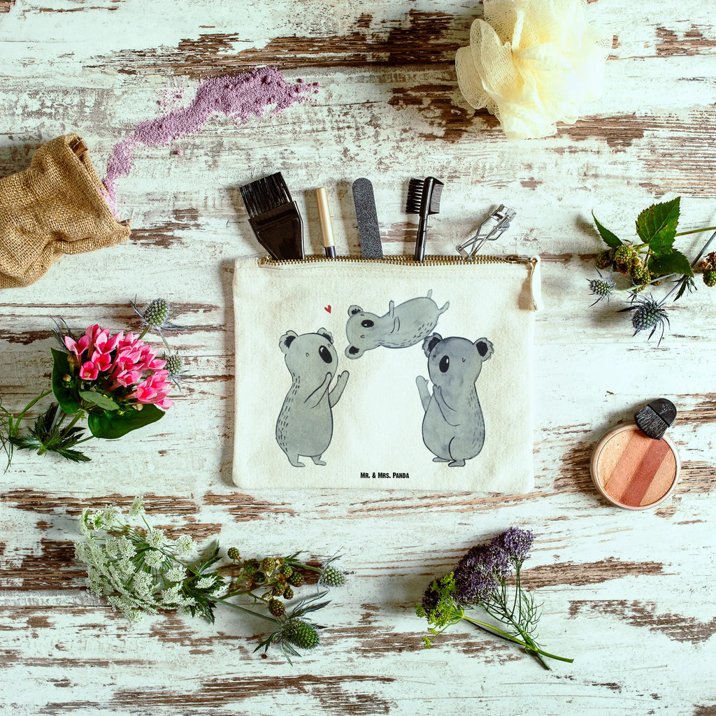 torebka na makijaż Koale Świętować Schminktasche Reise, Schminkbeutel, Kosmetiktasche Zum Mitnehmen, Schminktasche Groß, Schminktasche Mit Muster, Kulturbeutel Damen, Schminktasche Modern, Schminktäschchen, Reise-Kosmetiktasche, Schminktasche für Unterwegs, Schminktasche Für Teenager, Schminktasche Tiermotiv, Schminktasche Transparent, Aufbewahrung für Schminke, Schminktasche Für Unterwegs, Schminktasche Leder, Kosmetiktasche Für Handtasche, Schminktasche Zum Aufhängen, Schminktasche Mit Reißverschluss, Stifteaufbewahrung, Schminktasche Geschenk, Schminktasche Wasserdicht, Make-Up Tasche, Schminktasche Stoff, Schminktasche Minimalistisch, Schminktasche Nachhaltig, Schminktasche Für Mädchen, Schminktasche Blumen, Kosmetiktasche, Kosmetiktasche Organizer, Kosmetiktasche Damen, Kosmetiktasche Mit Spiegel, Schminktasche Mit Fächern, Schminktasche Klein, Schminktasche, Geburtstag, Geburtstagsgeschenk, Geschenk, Eltern, Herz, Liebe, Kind, Familie, Koala