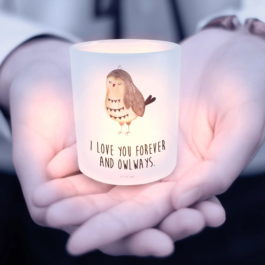 Windlicht Eule Zufrieden Windlicht Modern, Windlicht Glas, Windlicht Terrasse, Windlicht Draußen, Windlicht Skandinavisch, Windlicht Garten, Windlicht Für Draußen, Windlicht Handgemacht, Windlicht Balkon, Windlicht Vintage, Windlicht Laterne, Teelichthalter Outdoor, Windlicht Boho, Windlicht Dekoration, Windlicht Wohnzimmer, Windlicht Groß, Windlicht Kerzenhalter, Teelichthalter für draußen, Windlicht Outdoor, Windlicht Romantisch, Windlicht Geschenk, Teelichthalter, Windlichter, Teelicht Glas, Windlicht Nachhaltig, Windlicht Design, Windlicht Klein, Windlicht, Eule, Spruch schön, Romantisch, Geschenk Hochzeitstag, Wortspiel lustig, Liebe Spruch, Eule deko, Owl, Eule Spruch