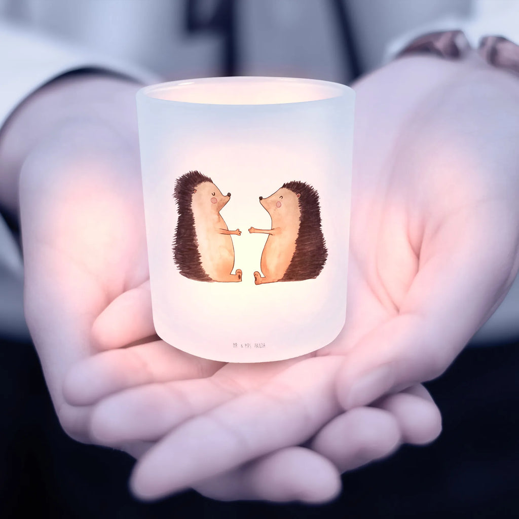 Latarenka Miłość jeży Windlicht, Windlicht Draußen, Windlicht Outdoor, Teelichthalter Outdoor, Teelicht Glas, Windlicht Modern, Windlicht Vintage, Windlicht Groß, Windlichter, Windlicht Romantisch, Windlicht Handgemacht, Windlicht Wohnzimmer, Windlicht Für Draußen, Teelichthalter für draußen, Windlicht Dekoration, Windlicht Nachhaltig, Windlicht Laterne, Teelichthalter, Windlicht Design, Windlicht Terrasse, Windlicht Glas, Windlicht Klein, Windlicht Boho, Windlicht Kerzenhalter, Windlicht Geschenk, Windlicht Skandinavisch, Windlicht Garten, Windlicht Balkon, Liebe, Partner, Freund, Freundin, Ehemann, Ehefrau, Heiraten, Verlobung, Heiratsantrag, Liebesgeschenk, Jahrestag, Hocheitstag, Igel, Verliebt, Verheiratet, Hochzeit, Liebesbeweis, Geschenk, Verlobt, Hochzeitstag