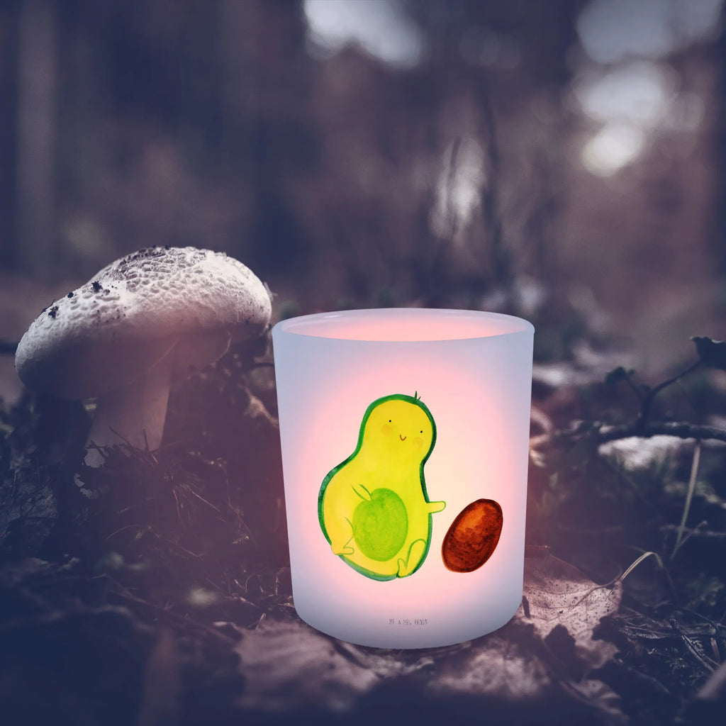 Windlicht Avocado Kern rollt teelicht windlicht, Glas Teelichthalter, ambientelicht, teelichthalter klein, Windlicht aus Glas, Windlicht Draußen, Outdoor Windlicht, Windlicht Milchglas, tisch kerzenhalter, kerzenbehälter, laterne teelicht, Garten Windlicht, Teelicht Glas, Windlicht Kerzenhalter, dekolicht, stimmungslicht, Windlichter, milchglas windlicht, Windlicht Glas, Kerzenhalter, Windlicht Klein, Teelichthalter, Tisch Windlicht, teelichtleuchter, Balkon Windlicht, Windlicht Satiniert, kerzenhalter klein, Outdoor Kerzenhalter, laterne glas, glas kerzenhalter, Kerzenglas, glaswindlicht, Teelichthalter Glas, tischlicht, Windlicht, Terrasse Windlicht, Lichtglas, Milchglas Teelichthalter, teelichtglas, lichthalter, Kerzen Windlicht, deko kerzenhalter, Glaslaterne, Deko Teelichthalter, Deko Windlicht, Kerzenhalter Glas, Windlicht Deko, Glas Windlicht, Avocado, Veggie, Vegan, Gesund, Baby, Schwanger, Geburtstag, Säugling, Kind, Große Liebe, Schwangerschaft, Love, Babyparty, Liebe, Avocados, Erstes Kind, Zur Geburt, Geburt