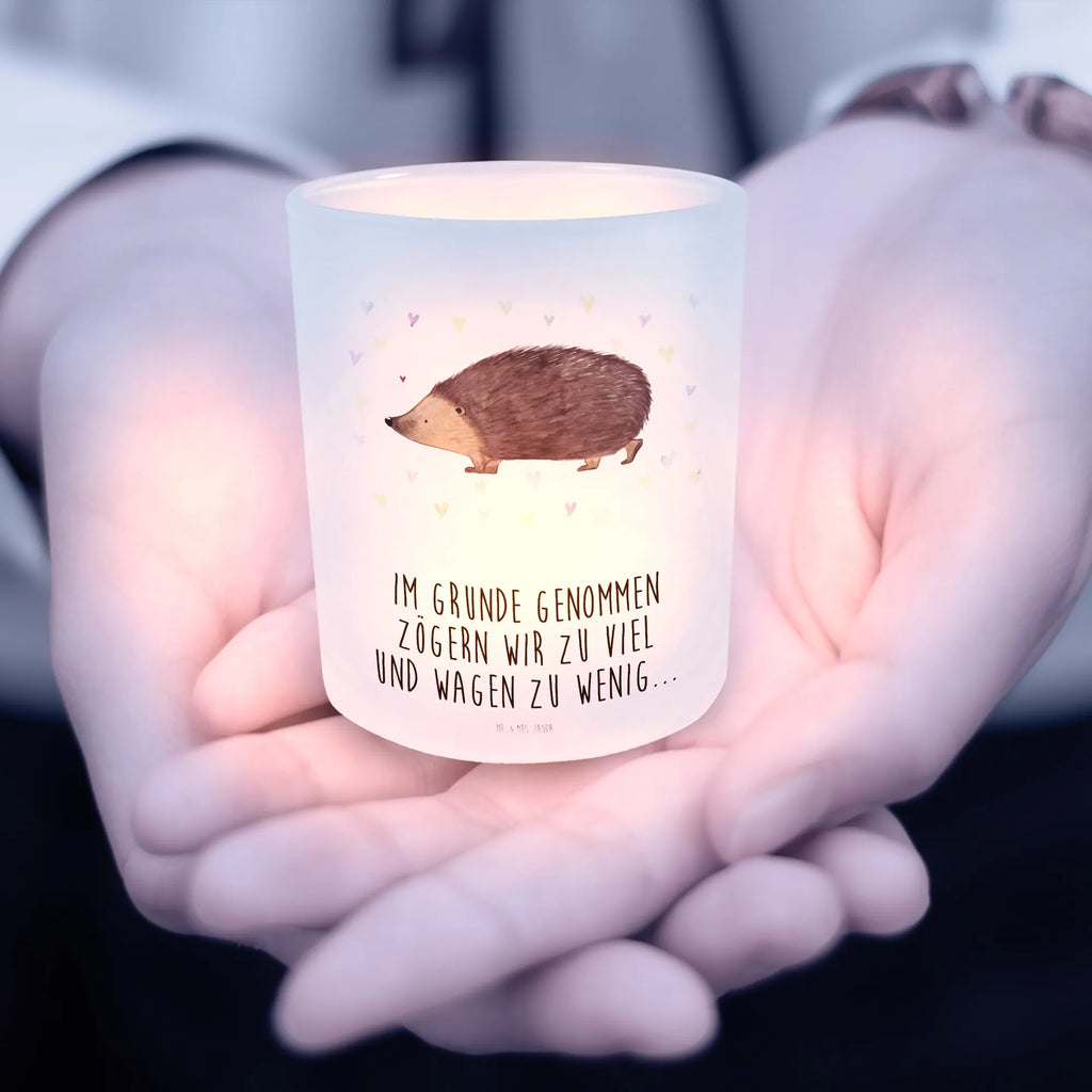 Windlicht Igel Herzen teelichtleuchter, stimmungslicht, Windlicht Klein, lichthalter, laterne teelicht, Outdoor Windlicht, Milchglas Teelichthalter, Kerzen Windlicht, Glas Teelichthalter, tischlicht, milchglas windlicht, Windlicht Draußen, Teelichthalter Glas, Glas Windlicht, Teelichthalter, Windlicht Deko, Outdoor Kerzenhalter, glas kerzenhalter, teelicht windlicht, Balkon Windlicht, Kerzenglas, laterne glas, tisch kerzenhalter, Tisch Windlicht, Kerzenhalter, Windlicht, glaswindlicht, dekolicht, Windlichter, ambientelicht, teelichthalter klein, Kerzenhalter Glas, kerzenhalter klein, kerzenbehälter, Lichtglas, Windlicht Milchglas, teelichtglas, Teelicht Glas, Terrasse Windlicht, Garten Windlicht, deko kerzenhalter, Glaslaterne, Windlicht Satiniert, Windlicht Glas, Windlicht Kerzenhalter, Deko Windlicht, Windlicht aus Glas, Deko Teelichthalter, Lustige Sprüche, Tiere, Tiermotive, Gute Laune, Kuss, Leben, Herzen, Vertrauen, Herz, Igel, Liebe