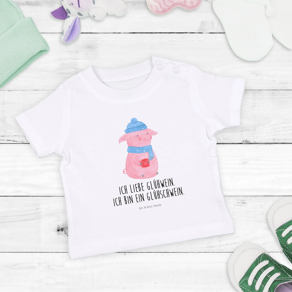 Organiczna koszulka dla niemowląt świnia grzane wino Baby Shirt Modern, Baby Langarmshirt, Baby Shirt Mit Spruch, Baby Shirt, Baby Shirt Bunt, Baby Shirt Mit Aufdruck, Baby Jerseyshirt, Baby Bio Shirt, Lustiges Baby Shirt, Baby Shirt Klassisch, Süßes Baby Shirt, Baby Kurzarmshirt, Baby Baumwollshirt, Baby Shirt Pastell, Baby Shirt Junge, Baby Shirt Neutral, Baby Shirt Grau, Baby Shirt Gestreift, Baby Shirt Alltag, Baby Shirt Erstausstattung, Baby Shirt Unisex, Baby T-Shirt, Baby Shirt Weiß, Baby Top, Baby Shirt Mädchen, Baby Oberteil, Baby Pullover, Baby Shirt Mit Motiv, Baby Sweatshirt, Baby Shirt Zur Geburt, Baby Shirt Geschenk, Baby Hemd, Weihnachten, Winter, Weihnachtsdeko, Nikolaus, Advent, Heiligabend, Wintermotiv, Glühwein, Weihnachtsmarkt, Punsch, Glühschwein