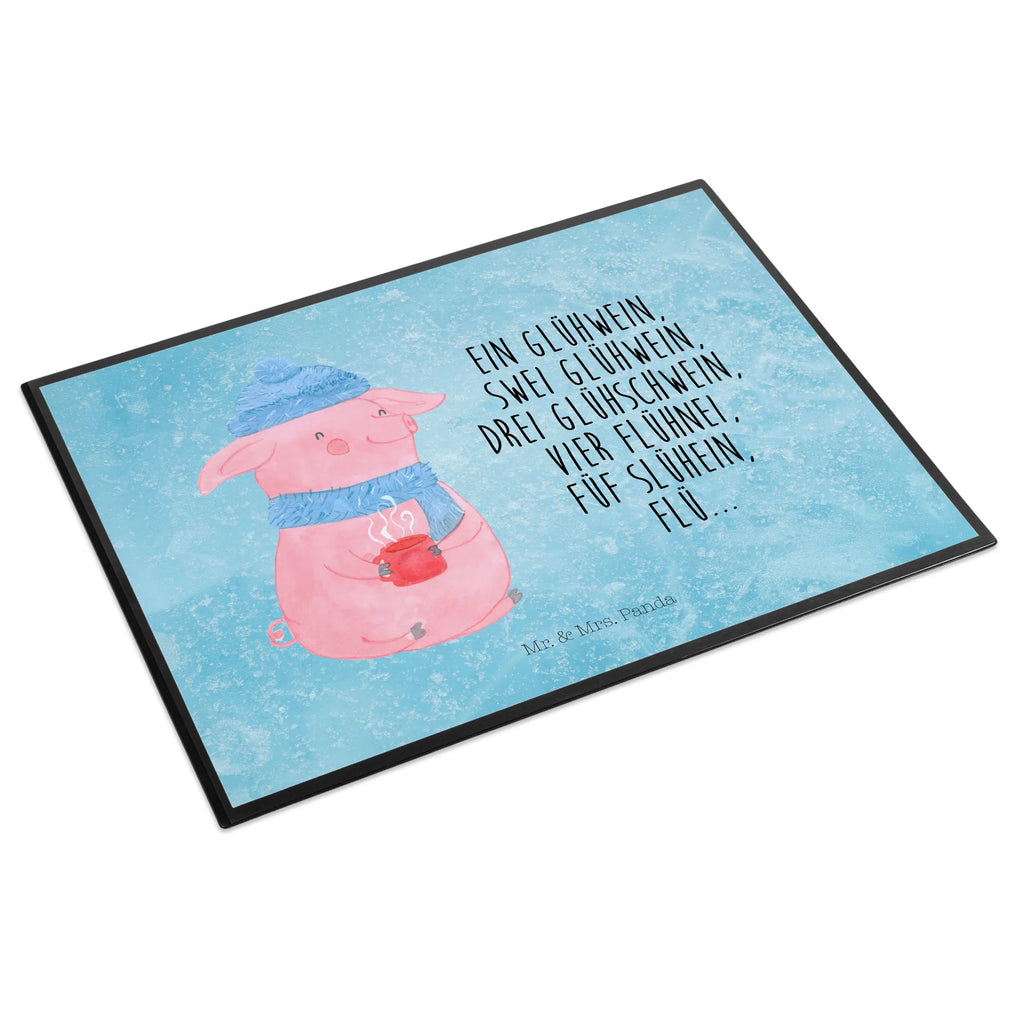 Schreibtischunterlage Lallelndes Glühschwein schreibtischunterlage, arbeitsunterlage, tischmatte, schreibtischmatte, schreibtischunterlagen, Schreibunterlage, pultunterlage, tischpads, Schreibtischauflage, tischmatten, arbeitsmatte, Schreibtisch Matte, schreibtischauflagen, tischauflage, schreibauflagen, Schreibtisch Unterlagen, tischauflagen, Tischunterlage, tischpad, schreibauflage, schreibmatte, Wintermotiv, Winter, Weihnachtsdeko, Nikolaus, Weihnachten, Advent, Heiligabend, Betrunken, Glühwein, Spruch, Weihnachtsmarkt