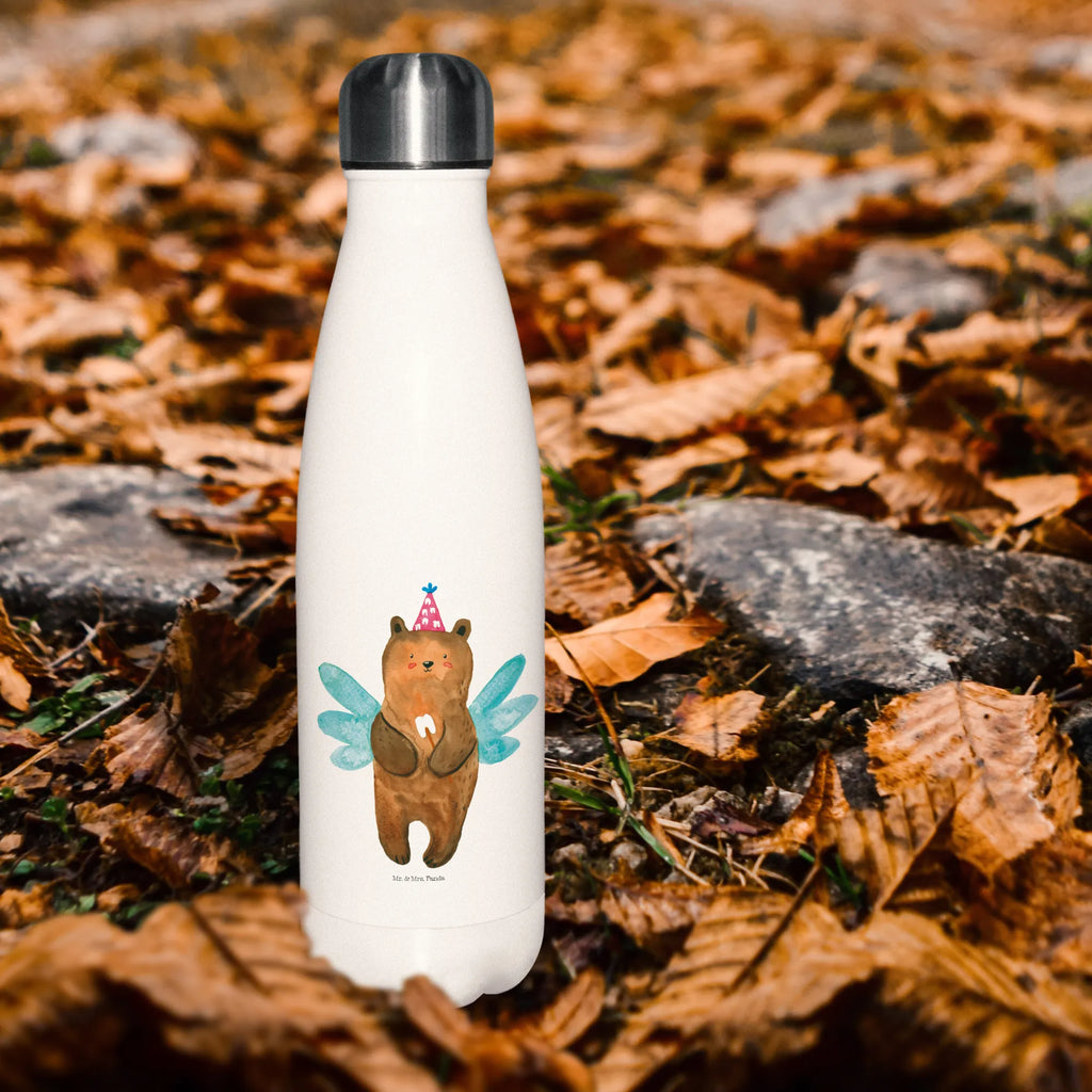 Insulated bottle bear tooth fairy Isolierflasche Kaltgetränke, Thermosflasche Für Schule, Doppelwandige Trinkflasche, Edelstahlflasche, Flasche, Sommergetränk, Auslaufsichere Thermosflasche, Thermosflasche Nachhaltig, Vakuumflasche, Spülmaschinenfeste Thermosflasche, Thermosflasche Klassisch, Thermosflasche Für Tee, Robuste Thermosflasche, Thermoskanne Unterwegs, Thermoflasche Edelstahl, Thermosflasche 1 Liter, Thermosflasche 500ml, Thermosflasche Für Büro, Thermosflasche Damen, Thermosflasche Für Unterwegs, Thermosflasche 750ml, Thermosflasche Für Outdoor, Isolierflasche Heißgetränke, Thermosflasche Für Kaffee, Thermosflasche Für Wasser, Thermosflasche Mit Trinkverschluss, Thermosflasche Herren, Thermosflasche Für Sport, Flasche für Kohlensäure, Thermosflasche, Umweltfreundliche Thermosflasche, Kalthalteflasche, Thermoflasche, Thermosflasche BPA-Frei, Thermosflasche Reisen, Thermos, Isolierflasche, Thermosflasche Modern, Thermosflasche Outdoor, Warmhalteflasche, Thermosflasche Wandern, Thermosflasche Kinder, Trinkflasche Isoliert, Isolierkanne, Thermosflasche Mit Drehverschluss, Sommerflasche, Leichte Thermosflasche, Bär, Teddy, Teddybär, Zahnfee, Fee, Milchzahn, Erster Zahn