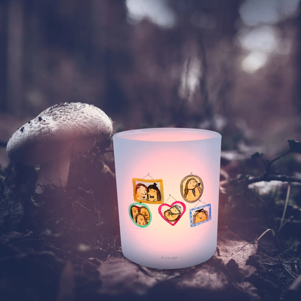 Latarenka Rodzina jeży Windlicht Glas, Windlicht Groß, Windlicht Handgemacht, Teelichthalter Outdoor, Teelicht Glas, Windlicht Für Draußen, Windlicht Garten, Teelichthalter für draußen, Windlicht Terrasse, Windlicht Design, Windlicht Balkon, Windlicht Boho, Windlicht Geschenk, Windlicht Draußen, Windlicht Modern, Windlicht Dekoration, Windlicht Klein, Windlicht Skandinavisch, Windlichter, Windlicht Wohnzimmer, Windlicht Vintage, Windlicht Romantisch, Windlicht Outdoor, Windlicht, Teelichthalter, Windlicht Kerzenhalter, Windlicht Laterne, Windlicht Nachhaltig, Familie, Vatertag, Muttertag, Bruder, Schwester, Mama, Papa, Oma, Opa, Liebe, Igel, Glück, Bilder, Zusammenhalt