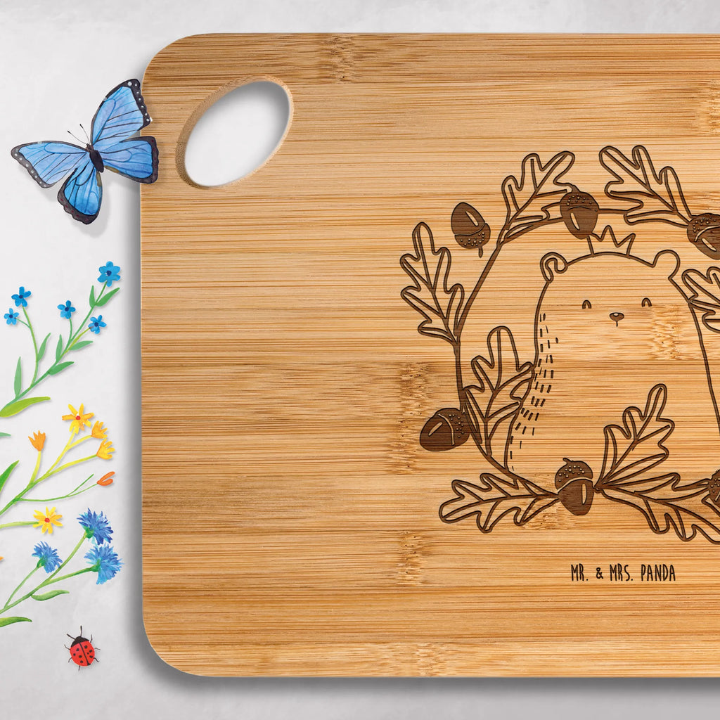 Bambus - Schneidebrett Bär König Frühstücksbrett Bambus, Küchenbrett Bambus Modern, Schneidebrett Für Fleisch, Küchenbrett Naturmaterial, Schneidebrett Holz Bambus, Bambus Küchenbrett Holzoptik, Bambus Schneidunterlage, Schneidebrett Aus Bambus, Küchenzubehör Bambus, Schneidebrett Für Käse, Frühstücksbrettchen Aus Bambus, Bambusbrett Spülmaschinenfest, Schneidebrett Antibakteriell, Schneidebrett Design Bambus, Schneidebrett Für Gemüse, Schneidebrett Nachhaltig, Bambus Schneidebrett Langlebig, Schneidebrett Bambus Mit Saftrille, Schneidebrett Umweltfreundlich, Schneidebrett Für Brot, Schneidbrett Bambus, Bambusbrettchen, Schneidebrett Bambus Klein, Bambusbrett Küche, Bambus Schneidebrett, Schneidebrett Holzoptik Nachhaltig, Schneidebrett Bambus Groß, Küchenbrett Bambus, Bambus Küchenbrettchen, Bär, Teddy, Teddybär, Dad, bester Vater, Papa Bär, Vater, Vatertag, bester Papa, Papi, Papa, Daddy, weltbester Papa