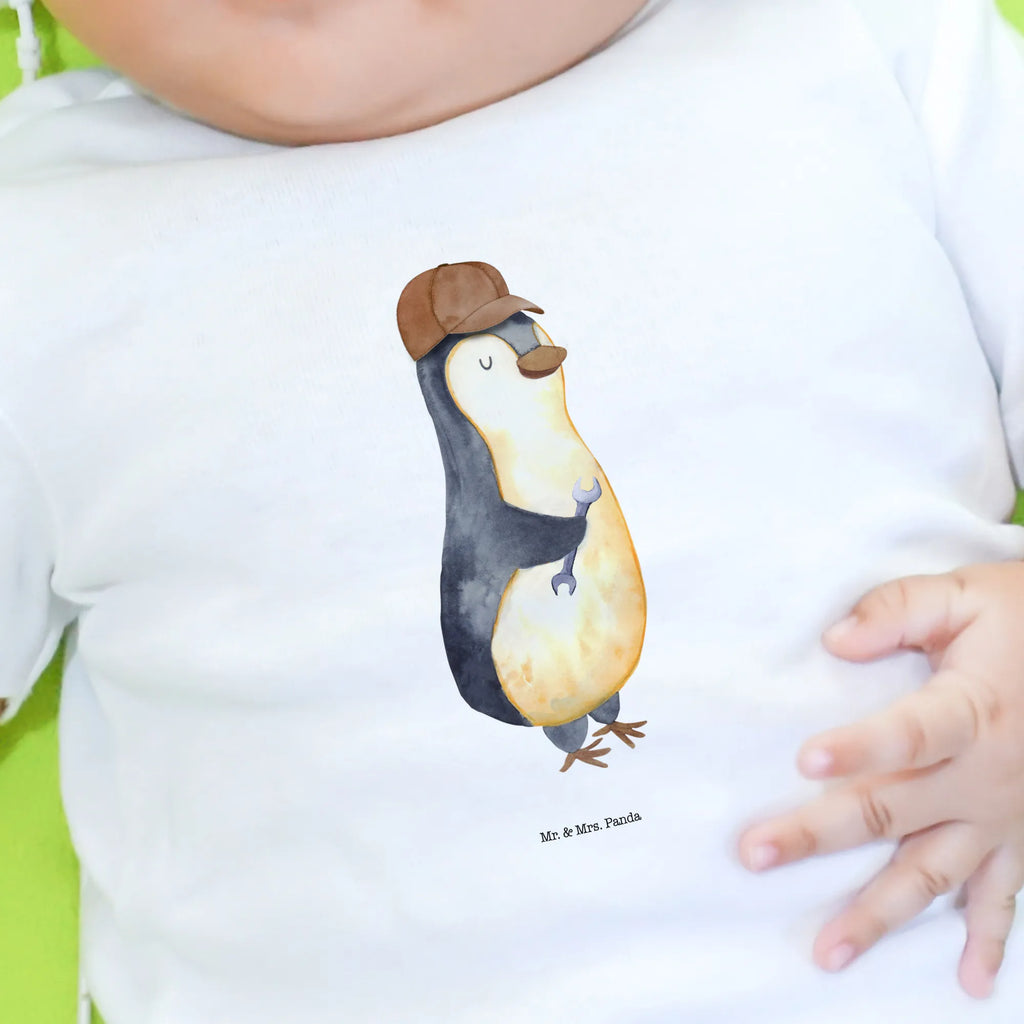 Organiczna koszulka dla niemowląt Jeśli tata tego nie naprawi, to jesteśmy w dupie Baby Shirt Neutral, Baby Shirt Modern, Baby Top, Baby Shirt Zur Geburt, Baby Shirt Klassisch, Baby Baumwollshirt, Baby Shirt Alltag, Baby Shirt Erstausstattung, Baby Shirt Weiß, Baby Shirt, Baby Pullover, Baby Jerseyshirt, Baby Shirt Mit Aufdruck, Baby Shirt Mit Motiv, Baby Hemd, Baby Shirt Grau, Baby Shirt Junge, Süßes Baby Shirt, Baby Shirt Geschenk, Baby Shirt Unisex, Baby Kurzarmshirt, Baby Shirt Mädchen, Baby Shirt Mit Spruch, Baby Langarmshirt, Lustiges Baby Shirt, Baby Sweatshirt, Baby T-Shirt, Baby Shirt Bunt, Baby Oberteil, Baby Bio Shirt, Baby Shirt Gestreift, Baby Shirt Pastell, Papa, Schwester, Opa, Vatertag, Familie, Bruder, Muttertag, Mama, Oma, Geschenk Papa, Vater, Bester Papa Der Welt