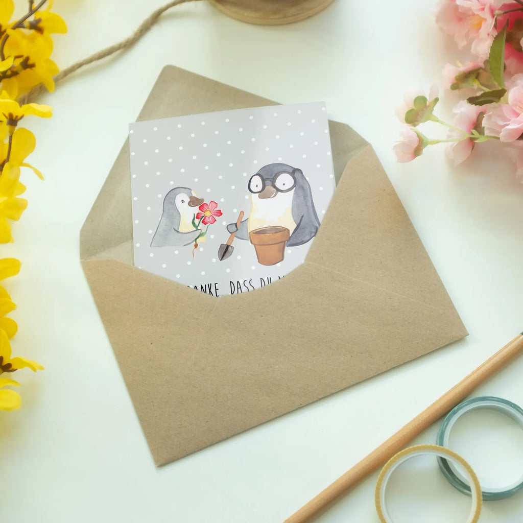 Grußkarte Pinguin Opa Blumen pflanzen Klappkarte, Ansichtskarten, Grußkarte, Hochzeitskarte, Glückwunschkarte, Karte, Geburtstagskarte, Einladungskarte, Familie, Vatertag, Muttertag, Bruder, Schwester, Mama, Papa, Oma, Opa, Lieblingsopa, bester Opa, Opi, Großvater