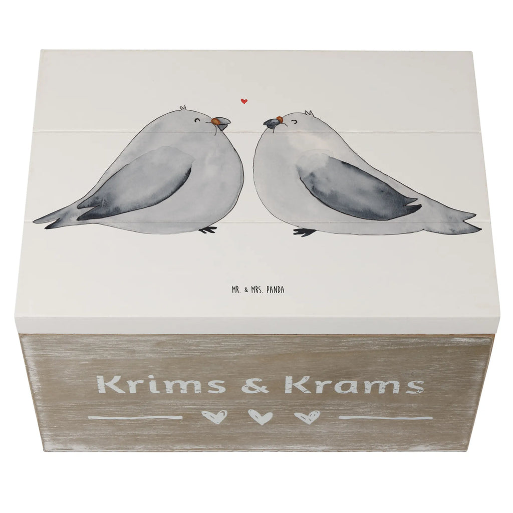 Skrzynia drewniana gołębie Miłość Erinnerungskiste, Schatulle, Erinnerungsbox, Schatzkiste, Truhe, Kiste, Geschenkdose, Geschenkbox, Aufbewahrungsbox, Holzkiste, XXL, Dekokiste, Hochzeit, Hochzeitsgeschenk, Ehe, Hochzeitsfeier, Trauung, Trauungsgeschenk, Hochzeitskarte, Verlobungsfeier, Verlobungsgeschenk, Hochzeitsgeschenkideen, Hochzeitsgeschenke für Brautpaar, Freundin, Liebe, Taube, Turteltauben, Tauben, Paargeschenk, Turteltaube, Paar, Freund