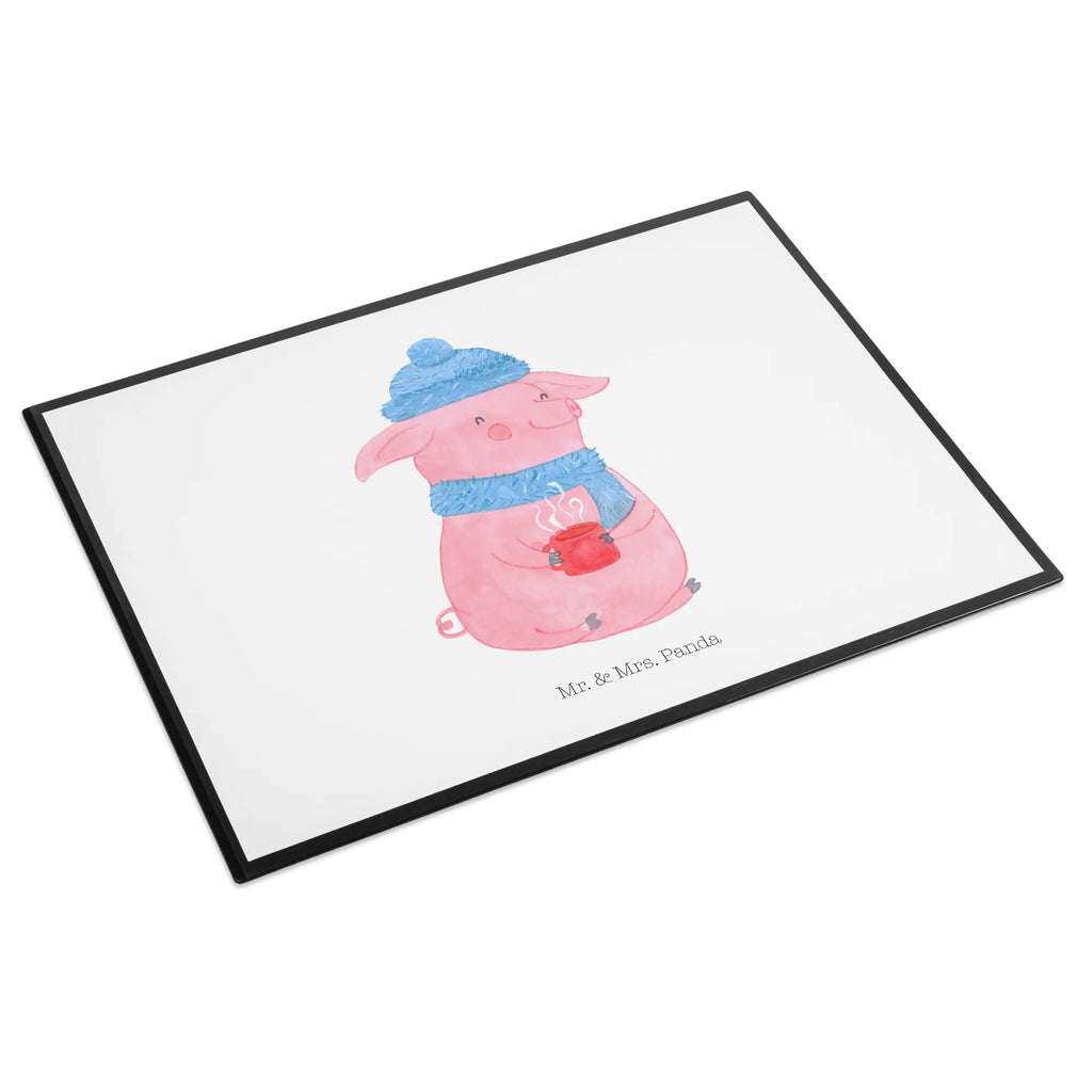 Schreibtischunterlage Lallelndes Glühschwein schreibtischunterlage, arbeitsunterlage, tischmatte, schreibtischmatte, schreibtischunterlagen, Schreibunterlage, pultunterlage, tischpads, Schreibtischauflage, tischmatten, arbeitsmatte, Schreibtisch Matte, schreibtischauflagen, tischauflage, schreibauflagen, Schreibtisch Unterlagen, tischauflagen, Tischunterlage, tischpad, schreibauflage, schreibmatte, Wintermotiv, Winter, Weihnachtsdeko, Nikolaus, Weihnachten, Advent, Heiligabend, Betrunken, Glühwein, Spruch, Weihnachtsmarkt