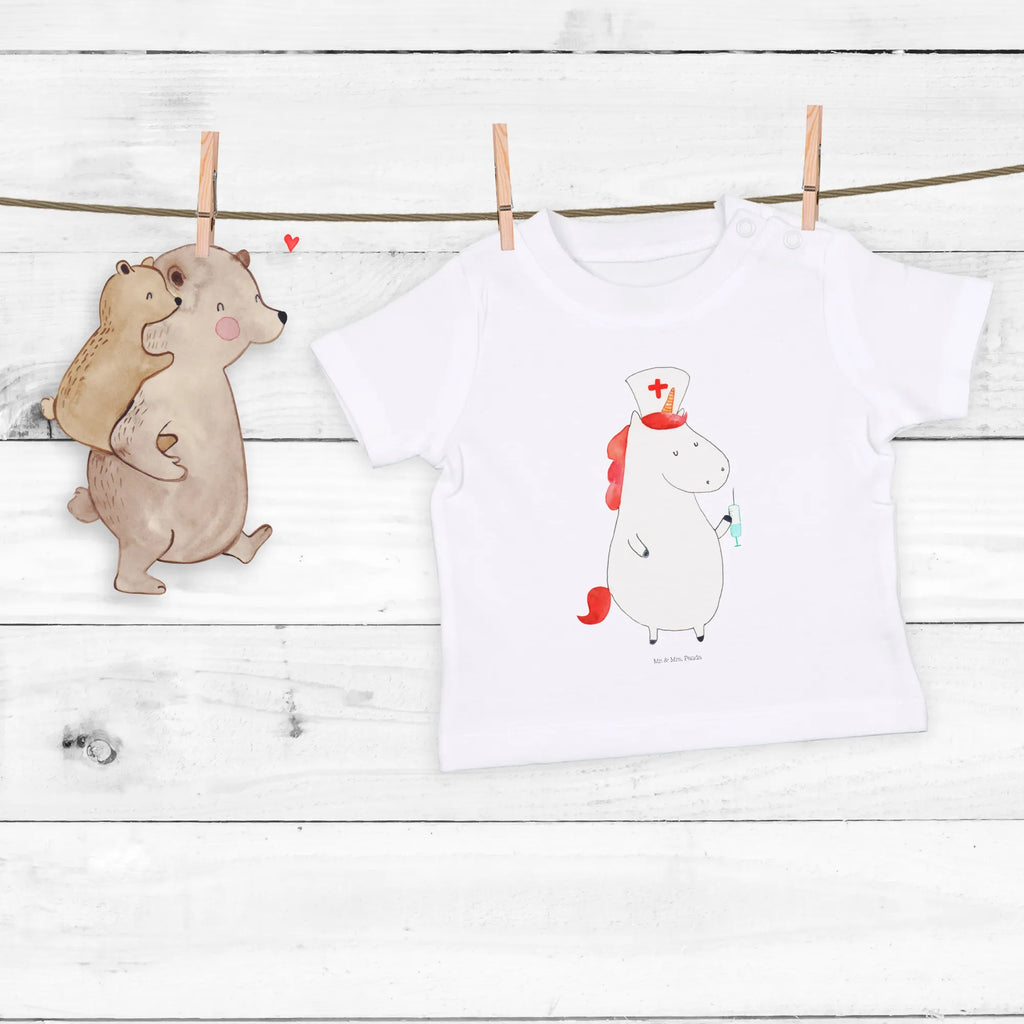 Organiczna koszulka dla niemowląt Jednorożec Pielęgniarka Baby Shirt Mädchen, Baby Oberteil, Baby Shirt Geschenk, Baby Langarmshirt, Baby Shirt Bunt, Baby Shirt Erstausstattung, Baby Baumwollshirt, Baby Shirt Weiß, Baby Sweatshirt, Baby Kurzarmshirt, Baby Shirt Unisex, Baby Jerseyshirt, Baby Shirt Junge, Baby Bio Shirt, Baby Pullover, Baby Shirt Alltag, Baby Shirt Klassisch, Baby Shirt Mit Aufdruck, Süßes Baby Shirt, Baby Shirt Mit Spruch, Lustiges Baby Shirt, Baby Shirt Neutral, Baby Shirt Gestreift, Baby Shirt Mit Motiv, Baby Shirt Zur Geburt, Baby Top, Baby Shirt Pastell, Baby T-Shirt, Baby Shirt Modern, Baby Shirt, Baby Hemd, Baby Shirt Grau, Einhorn Deko, Einhörner, Einhorn, Unicorn, Krankenpfleger Geschenk, Krankenschwester Geschenk, Krankenhaus, Krankenpflegerin, Krankenschwester Dankeschön, Ärztin Geschenk