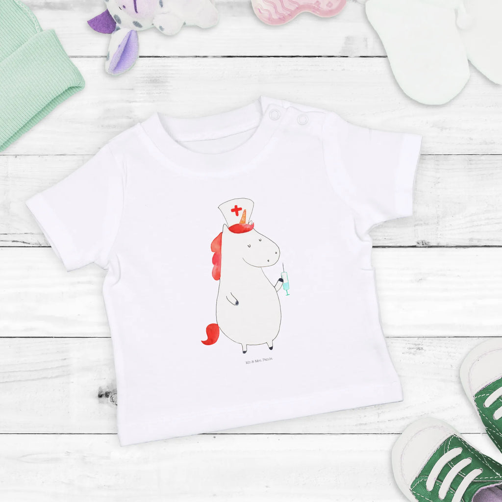 Organiczna koszulka dla niemowląt Jednorożec Pielęgniarka Baby Shirt Mädchen, Baby Oberteil, Baby Shirt Geschenk, Baby Langarmshirt, Baby Shirt Bunt, Baby Shirt Erstausstattung, Baby Baumwollshirt, Baby Shirt Weiß, Baby Sweatshirt, Baby Kurzarmshirt, Baby Shirt Unisex, Baby Jerseyshirt, Baby Shirt Junge, Baby Bio Shirt, Baby Pullover, Baby Shirt Alltag, Baby Shirt Klassisch, Baby Shirt Mit Aufdruck, Süßes Baby Shirt, Baby Shirt Mit Spruch, Lustiges Baby Shirt, Baby Shirt Neutral, Baby Shirt Gestreift, Baby Shirt Mit Motiv, Baby Shirt Zur Geburt, Baby Top, Baby Shirt Pastell, Baby T-Shirt, Baby Shirt Modern, Baby Shirt, Baby Hemd, Baby Shirt Grau, Einhorn Deko, Einhörner, Einhorn, Unicorn, Krankenpfleger Geschenk, Krankenschwester Geschenk, Krankenhaus, Krankenpflegerin, Krankenschwester Dankeschön, Ärztin Geschenk